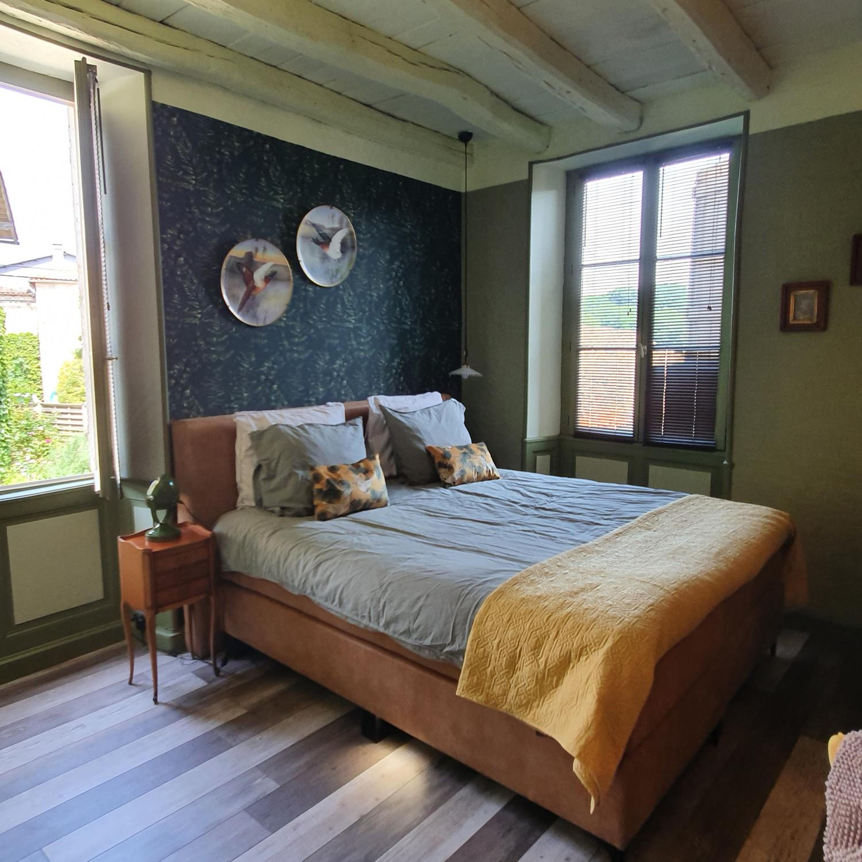 Deluxe Double Room with Bath photo 3