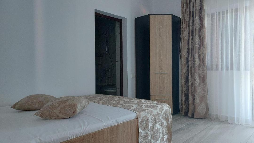 Triple Room with Terrace - Photo 2