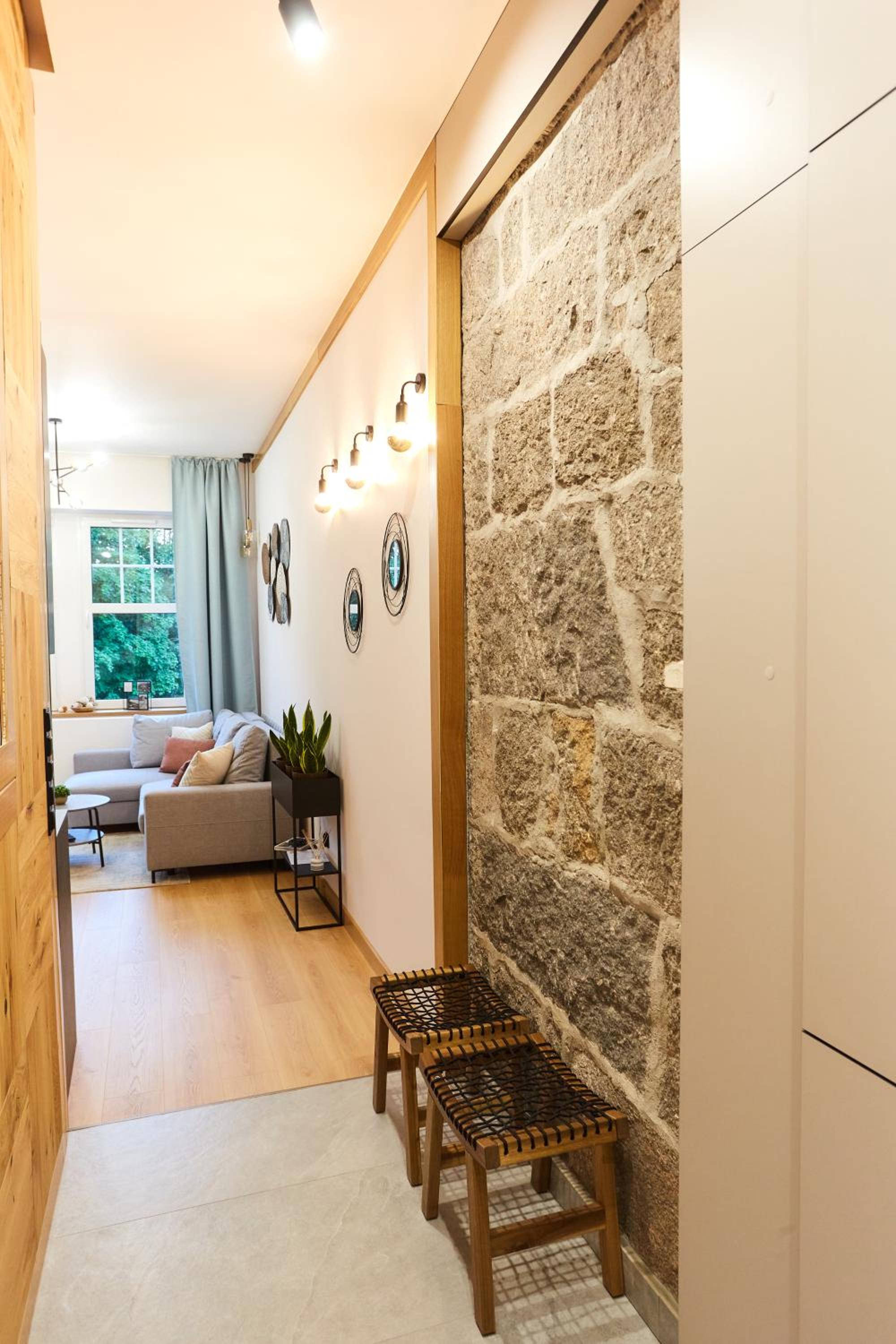 One-Bedroom Apartment - Photo 27