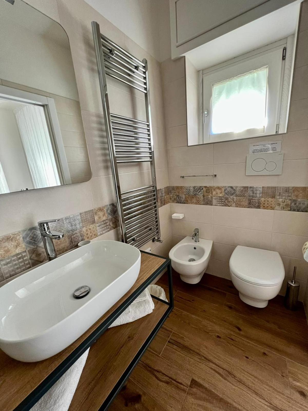 Double or Twin Room photo 2