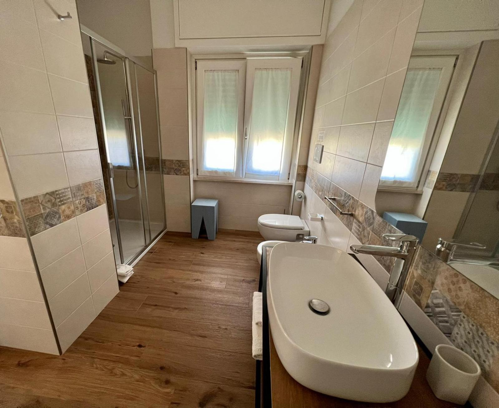 Deluxe Triple Room photo 2