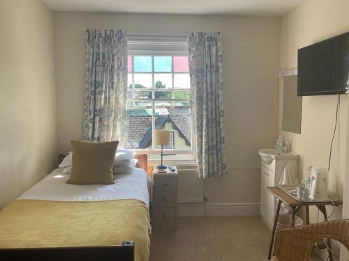 Single Room with Private External Bathroom