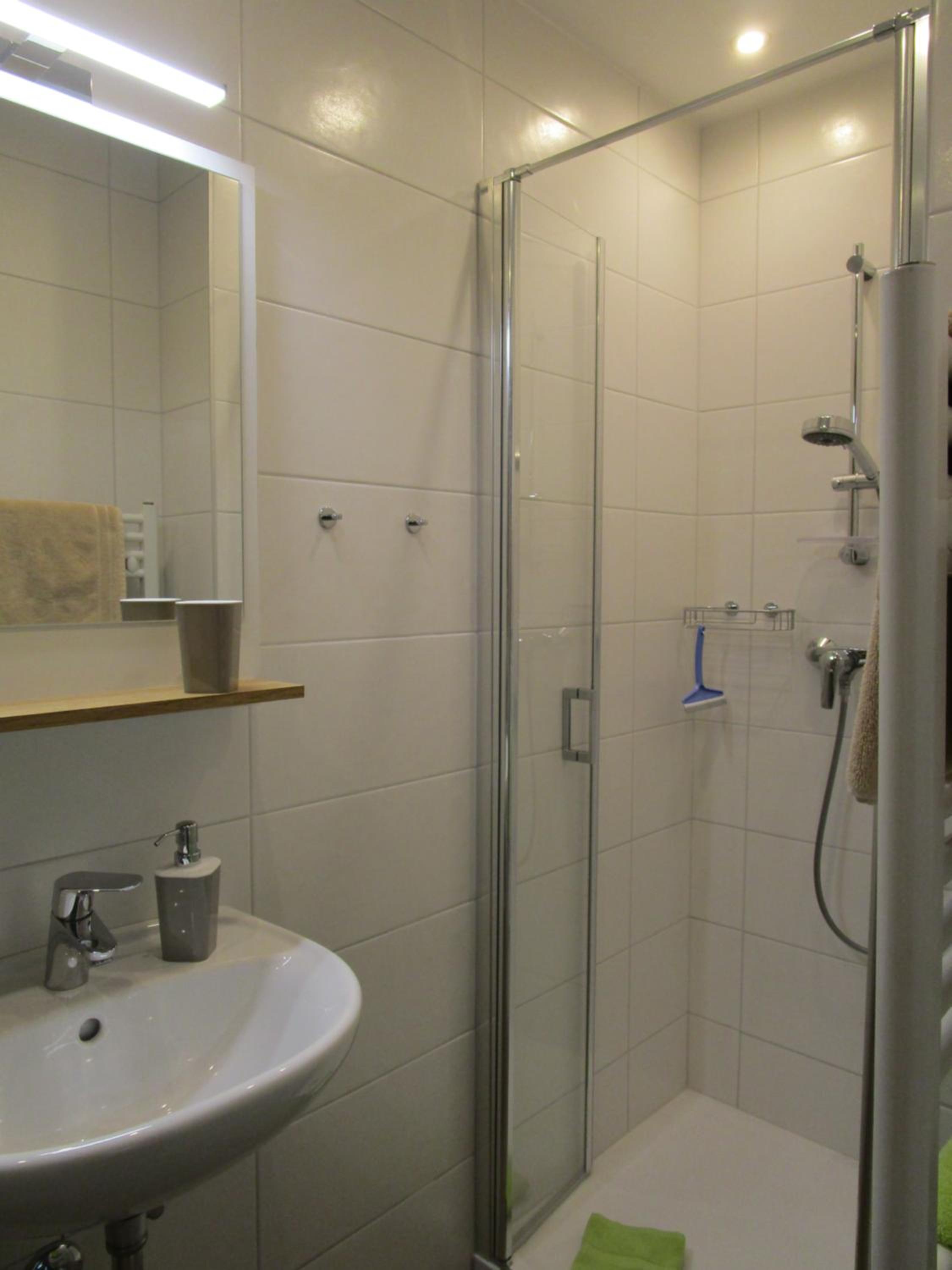 Apartment with Lake View photo 3