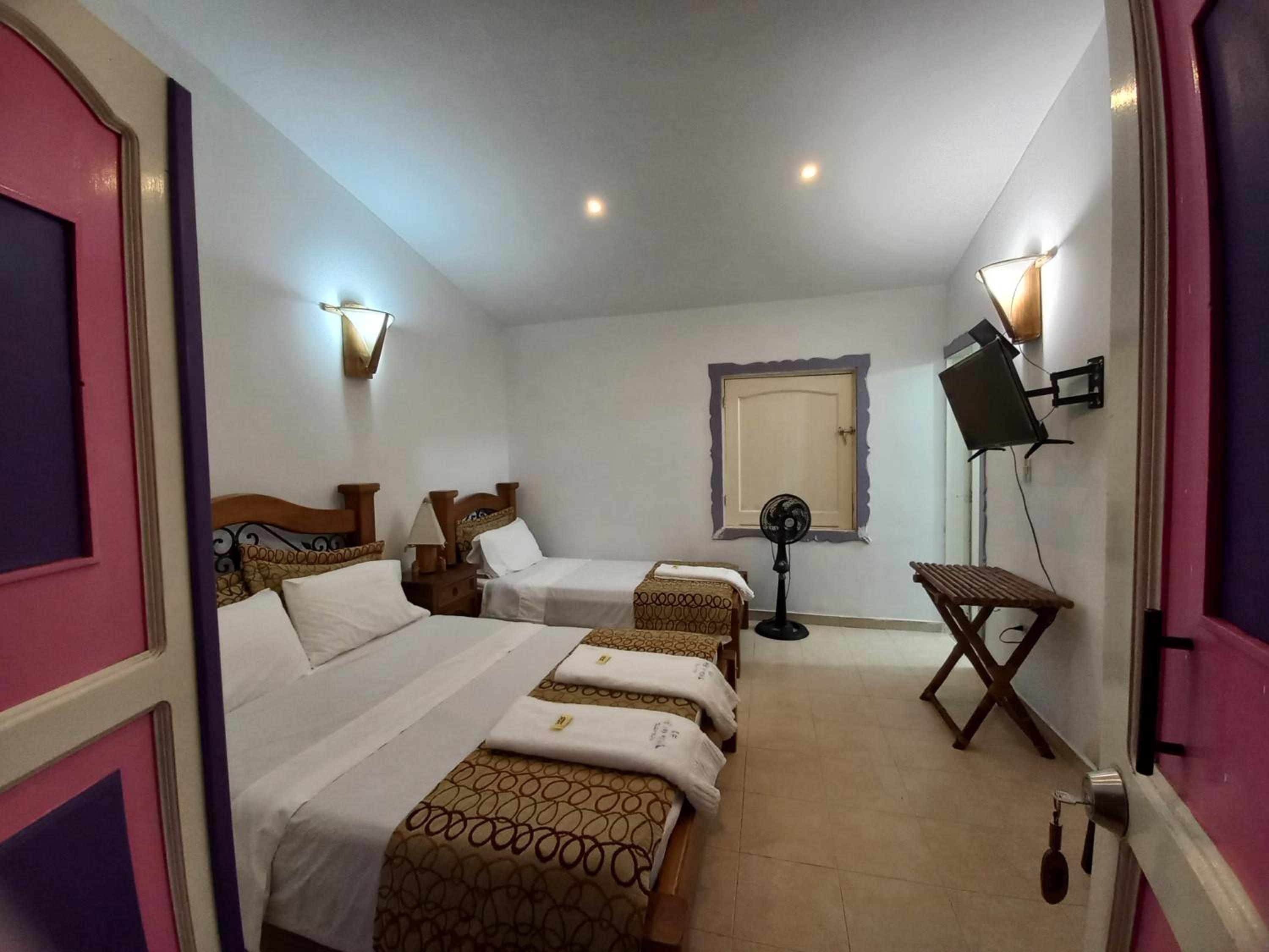 Triple Room with Private Bathroom