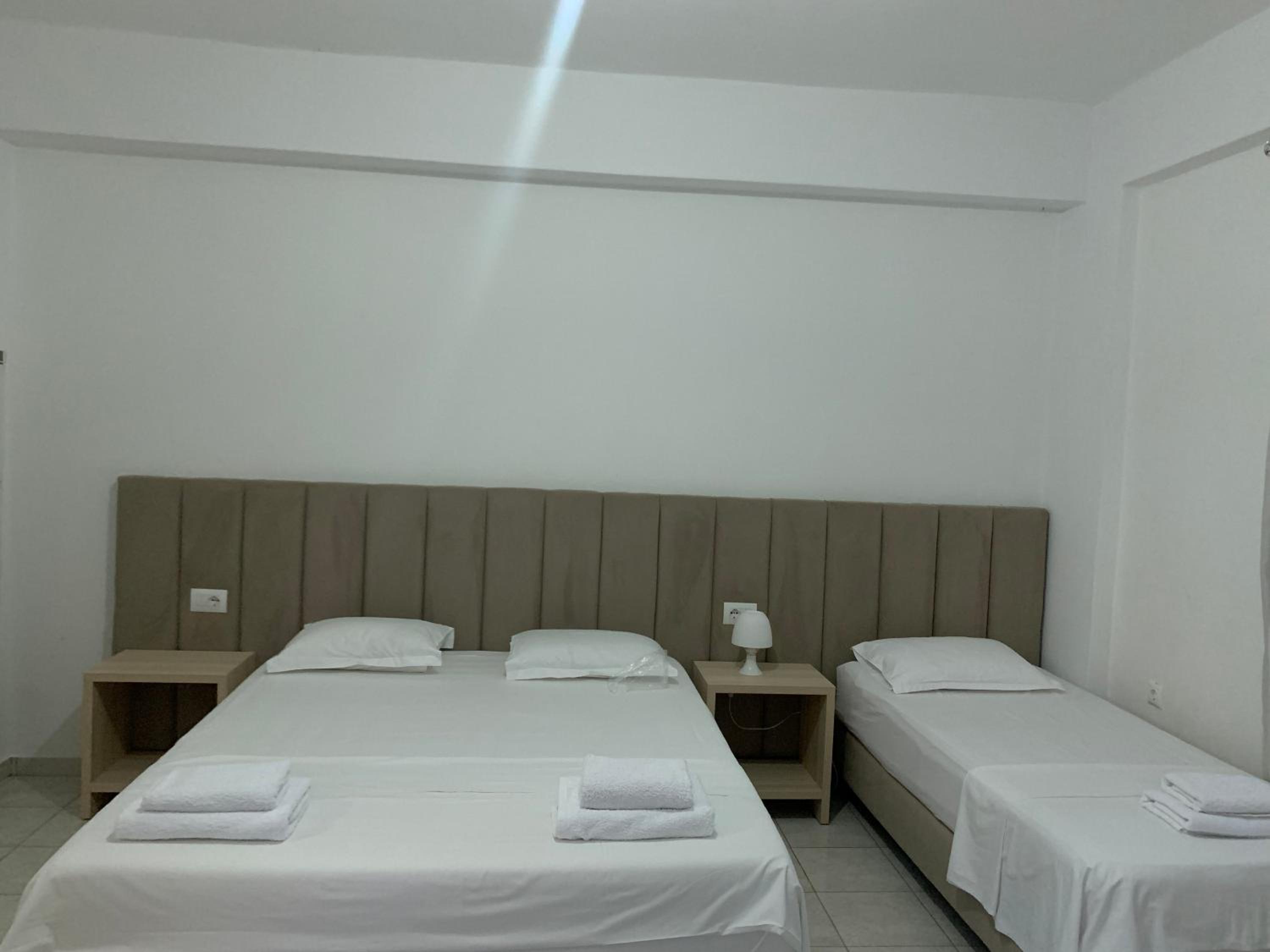 Economy Triple Room