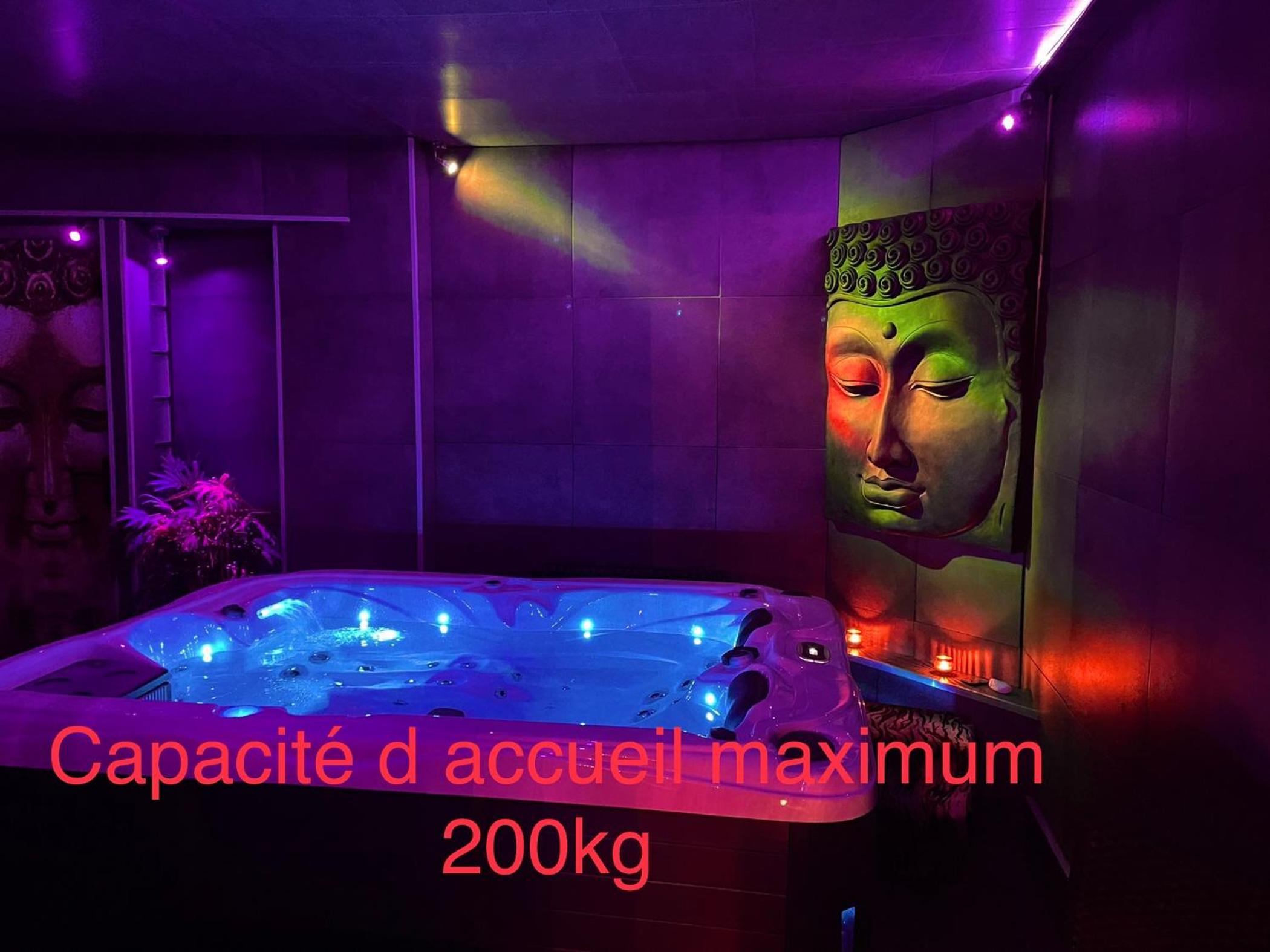 Deluxe Apartment - Photo 1