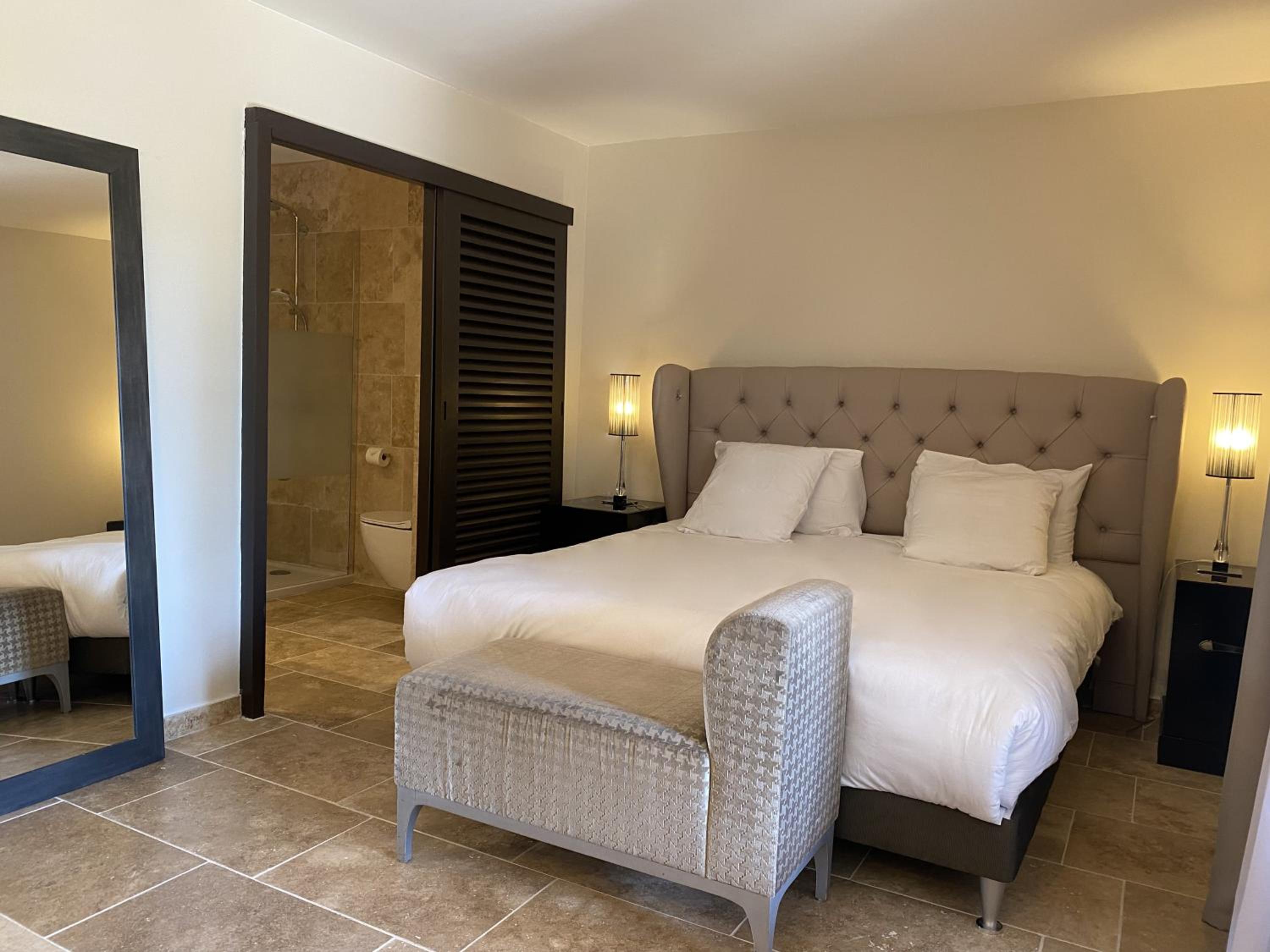 Large Double Room