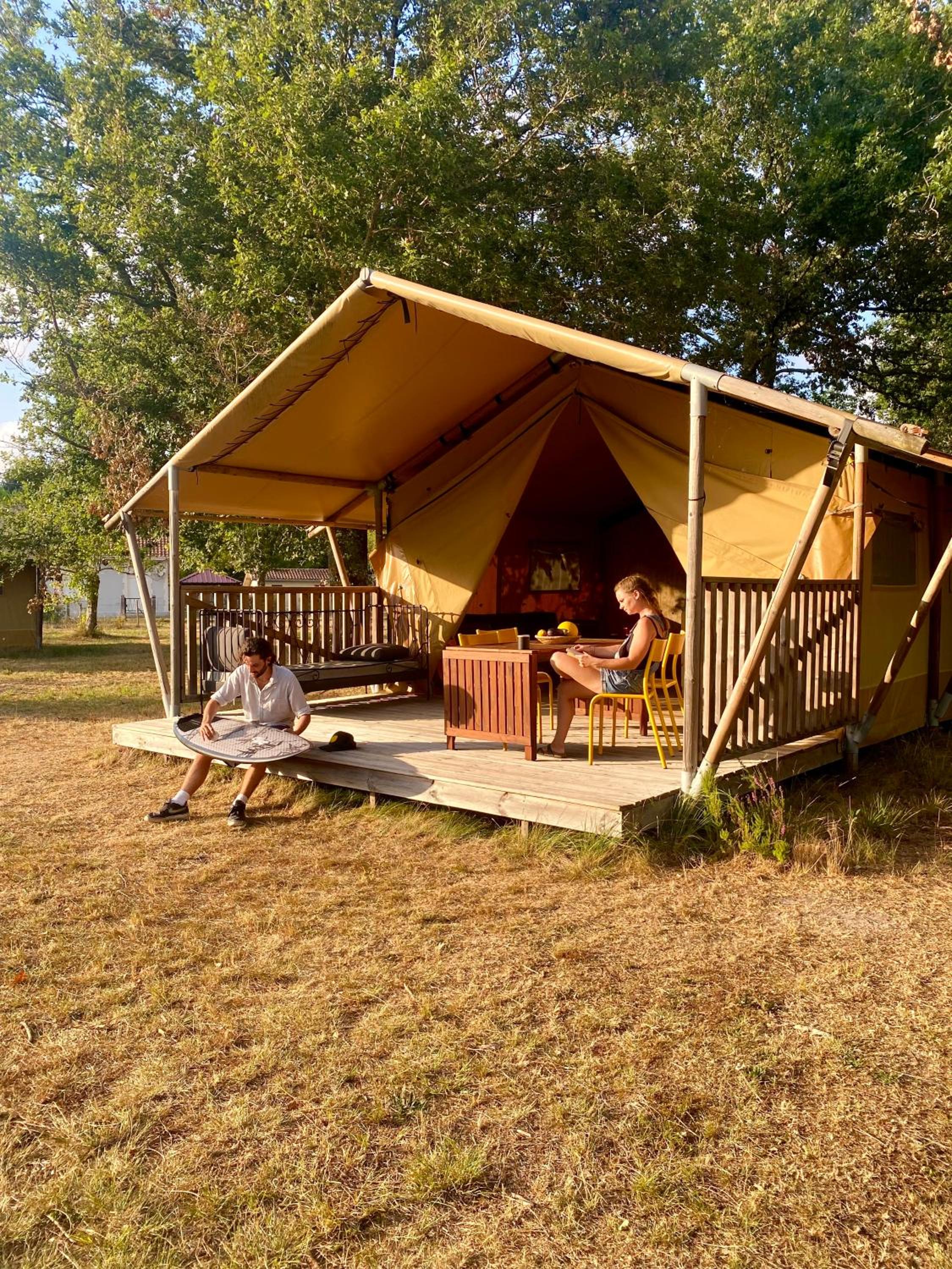 Tent - Photo 23