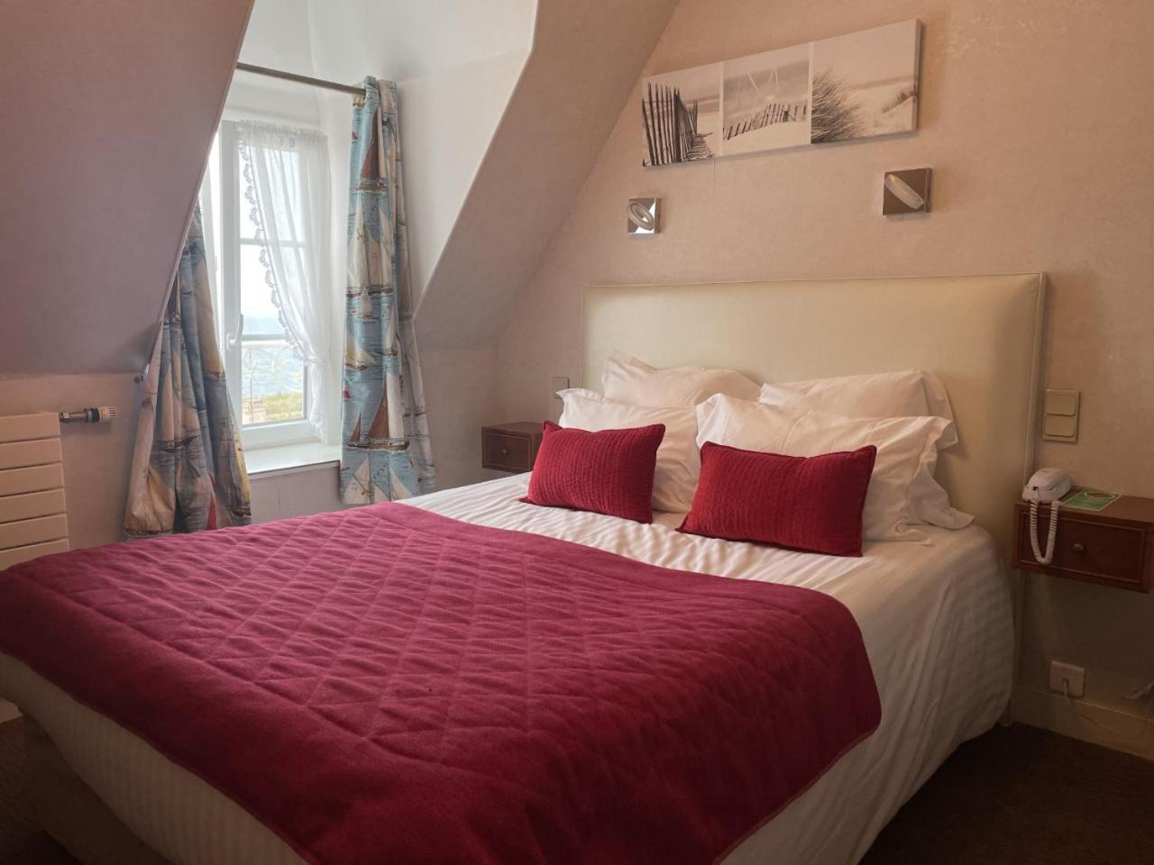 Classic Double Room with Bath