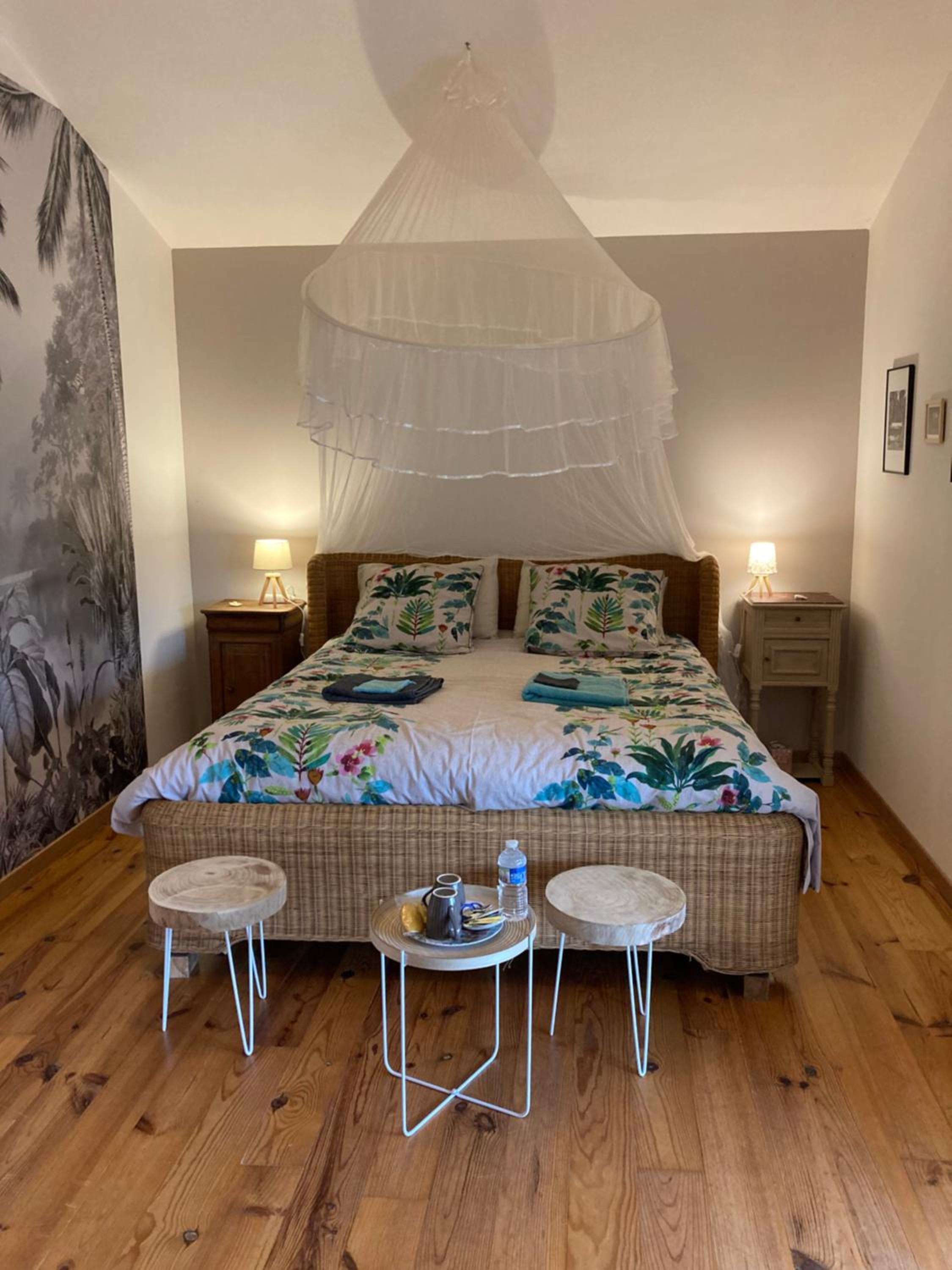 Queen Room with Garden View