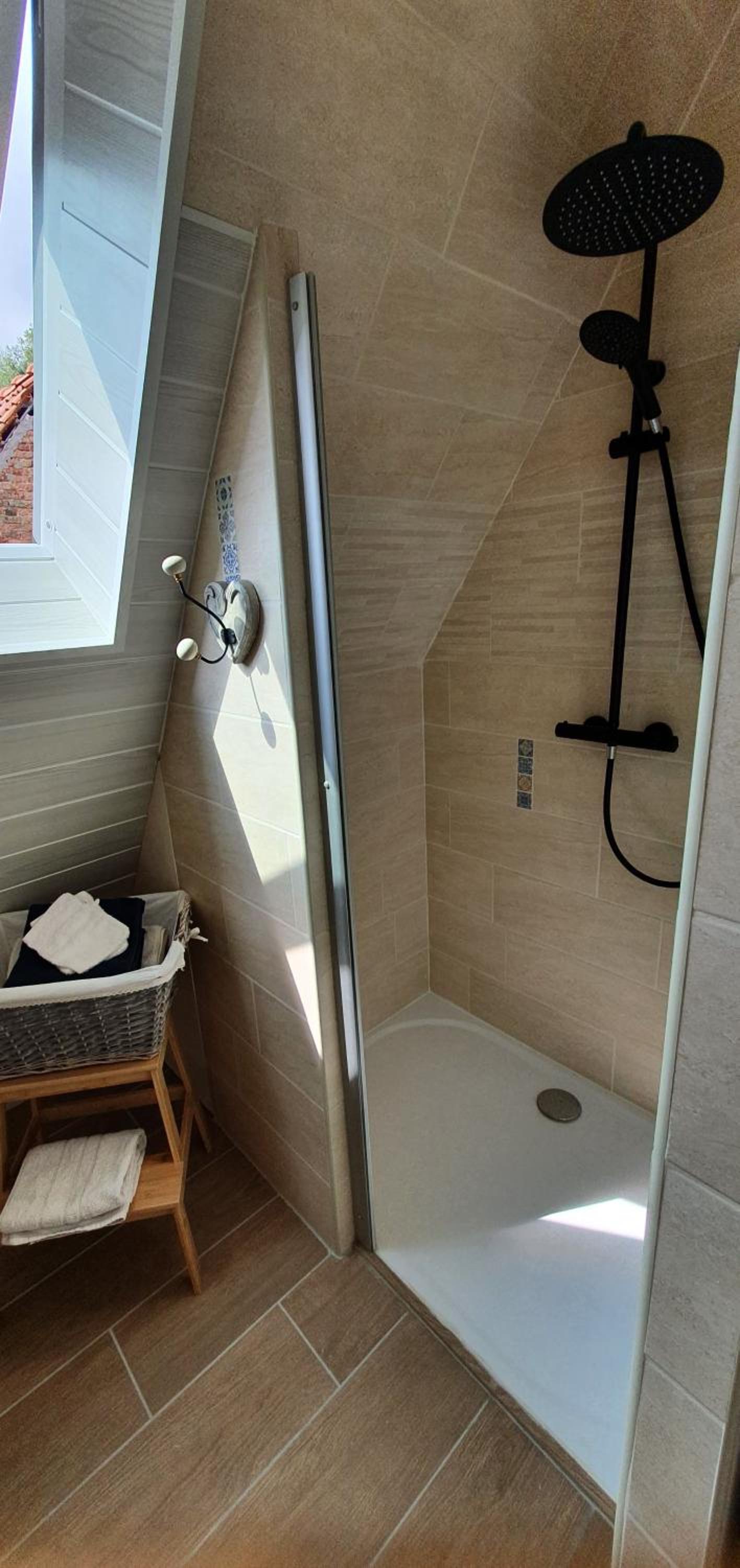 Double Room with Private Bathroom photo 2