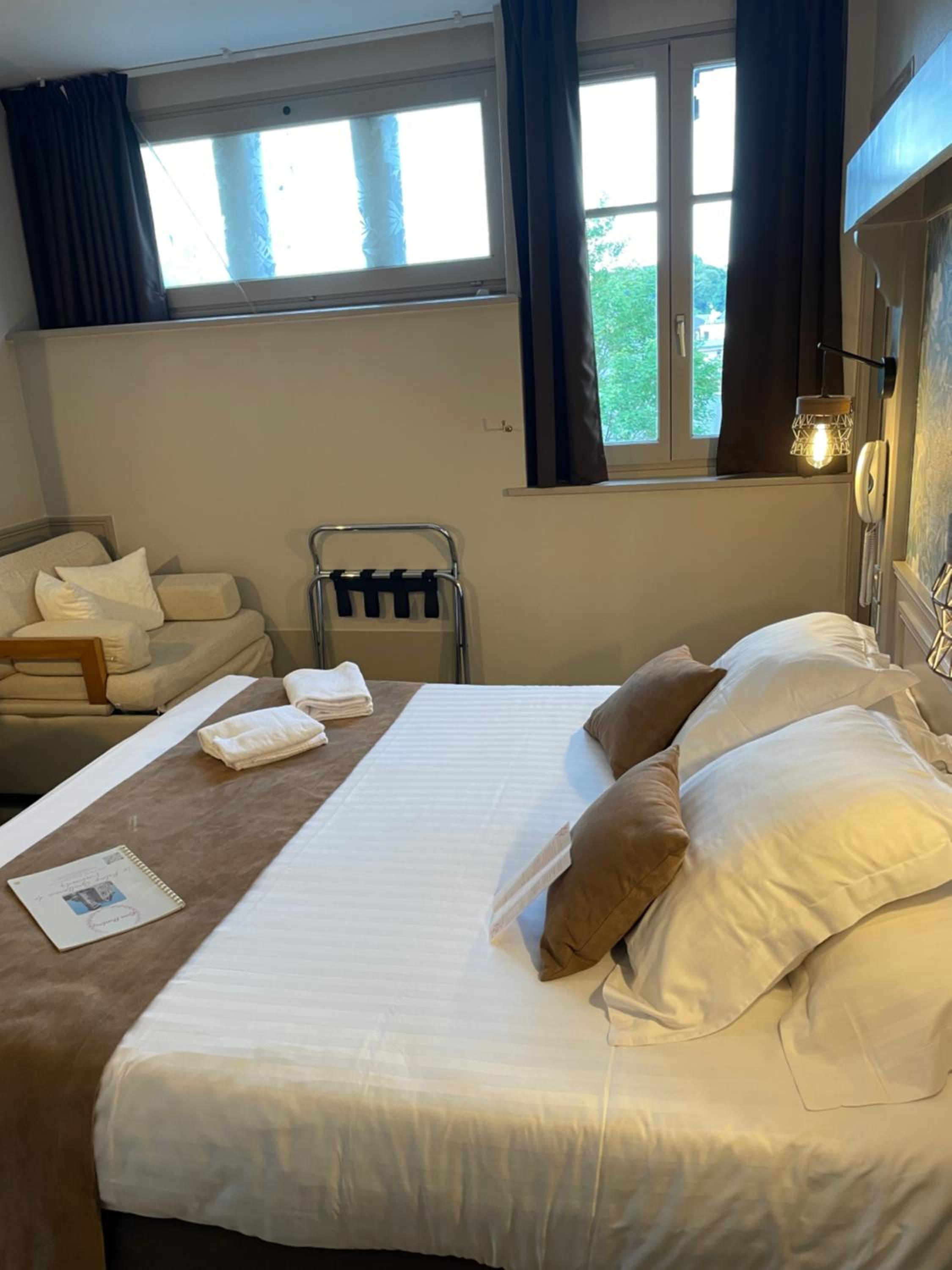 Double Room with Garden View - Photo 4