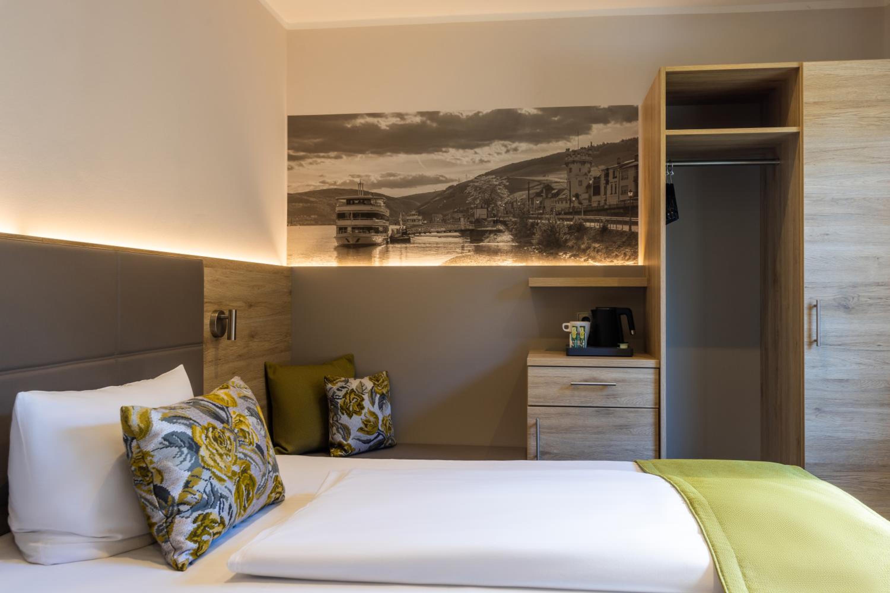 Single Room photo 2