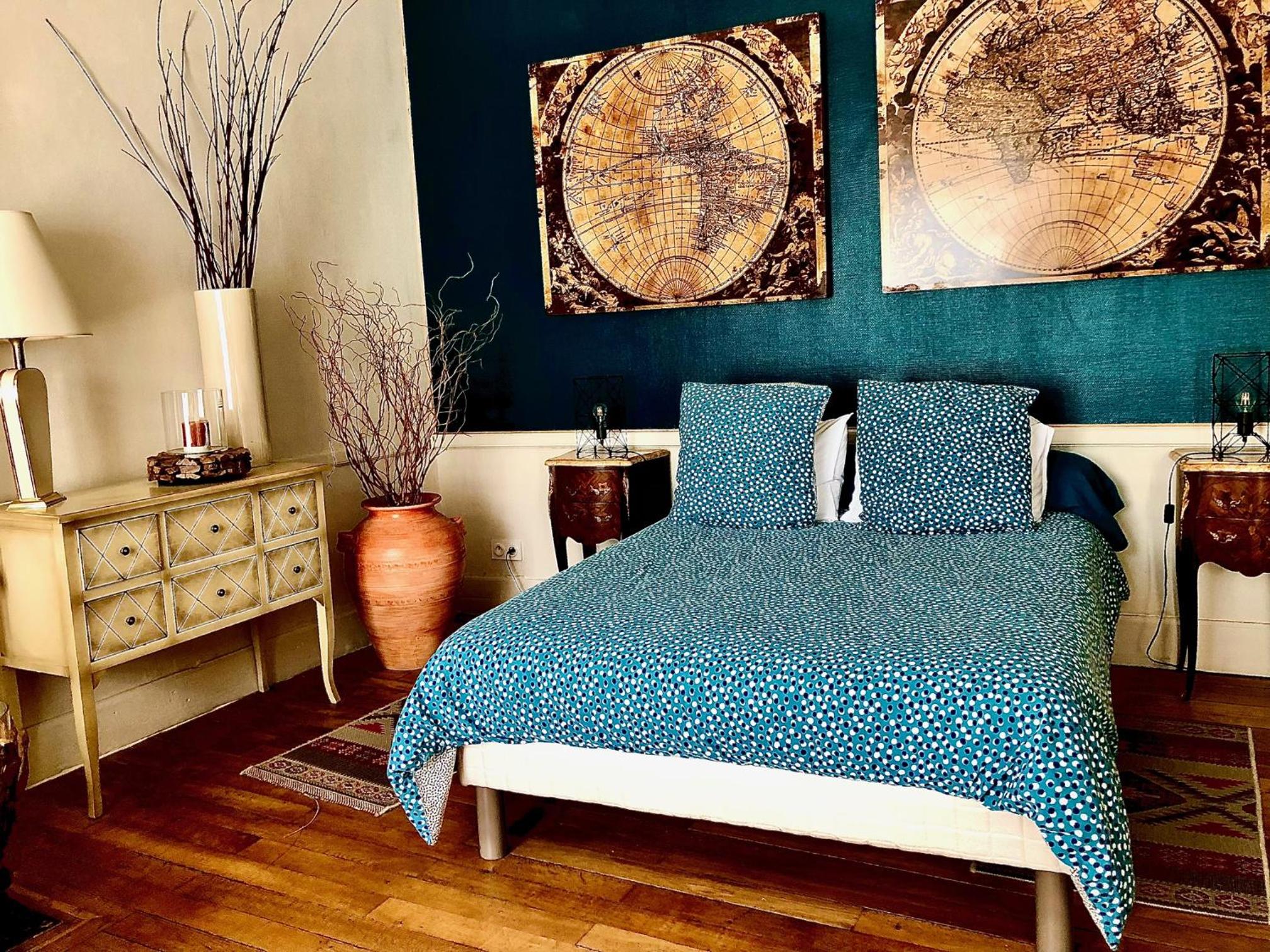 Double Room - Photo 10
