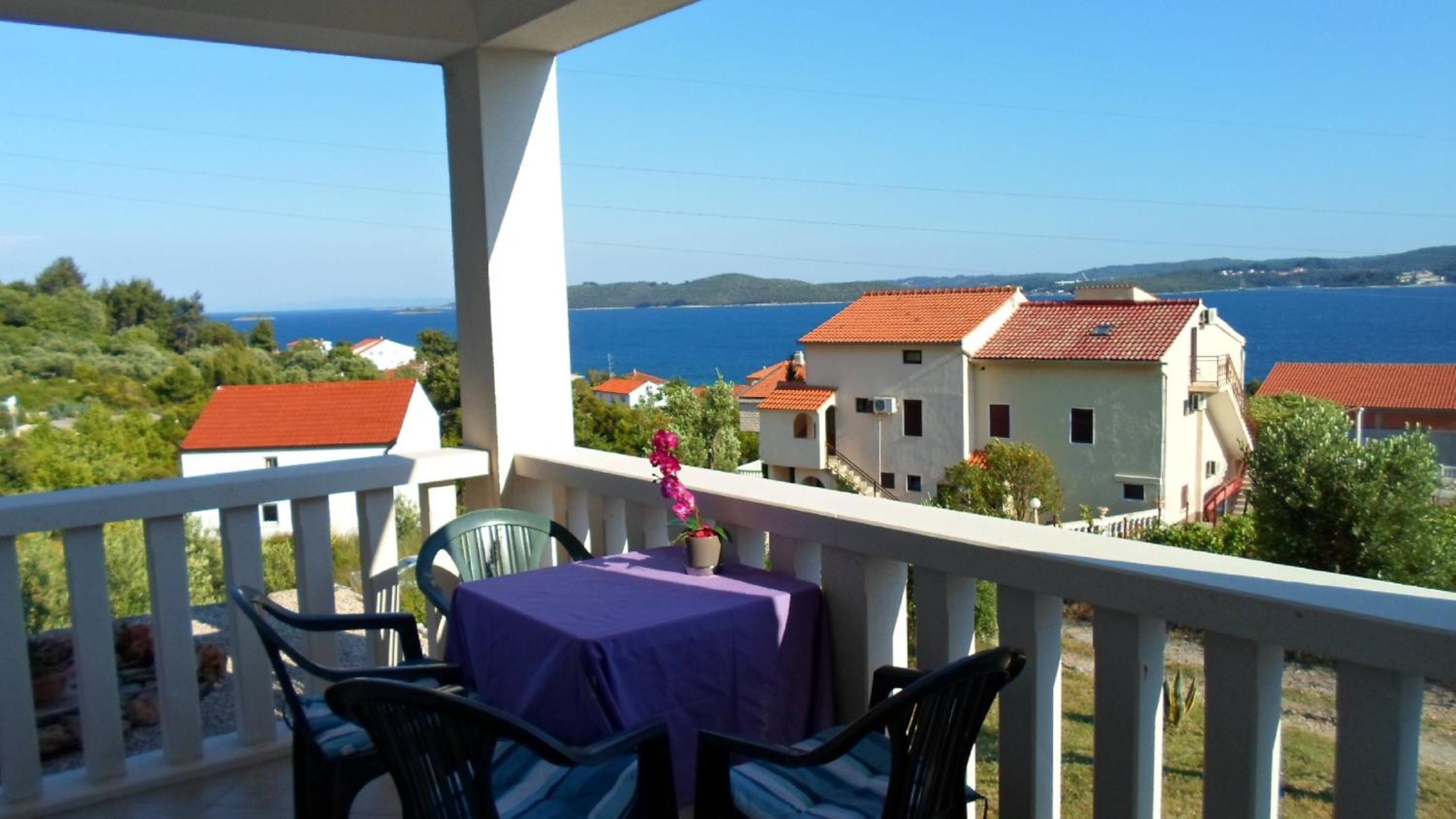 Apartment with Sea View