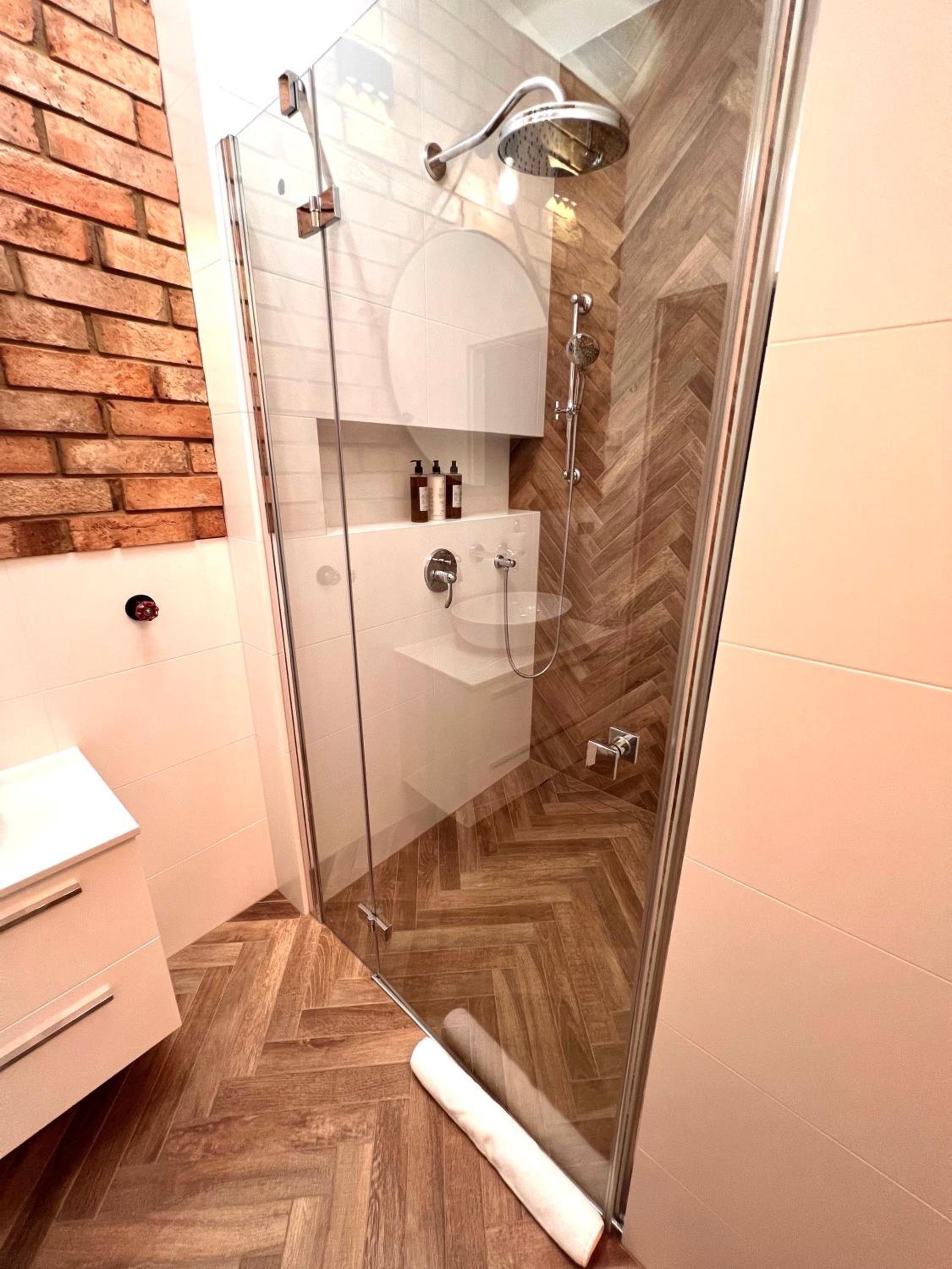Deluxe Apartment - Photo 4
