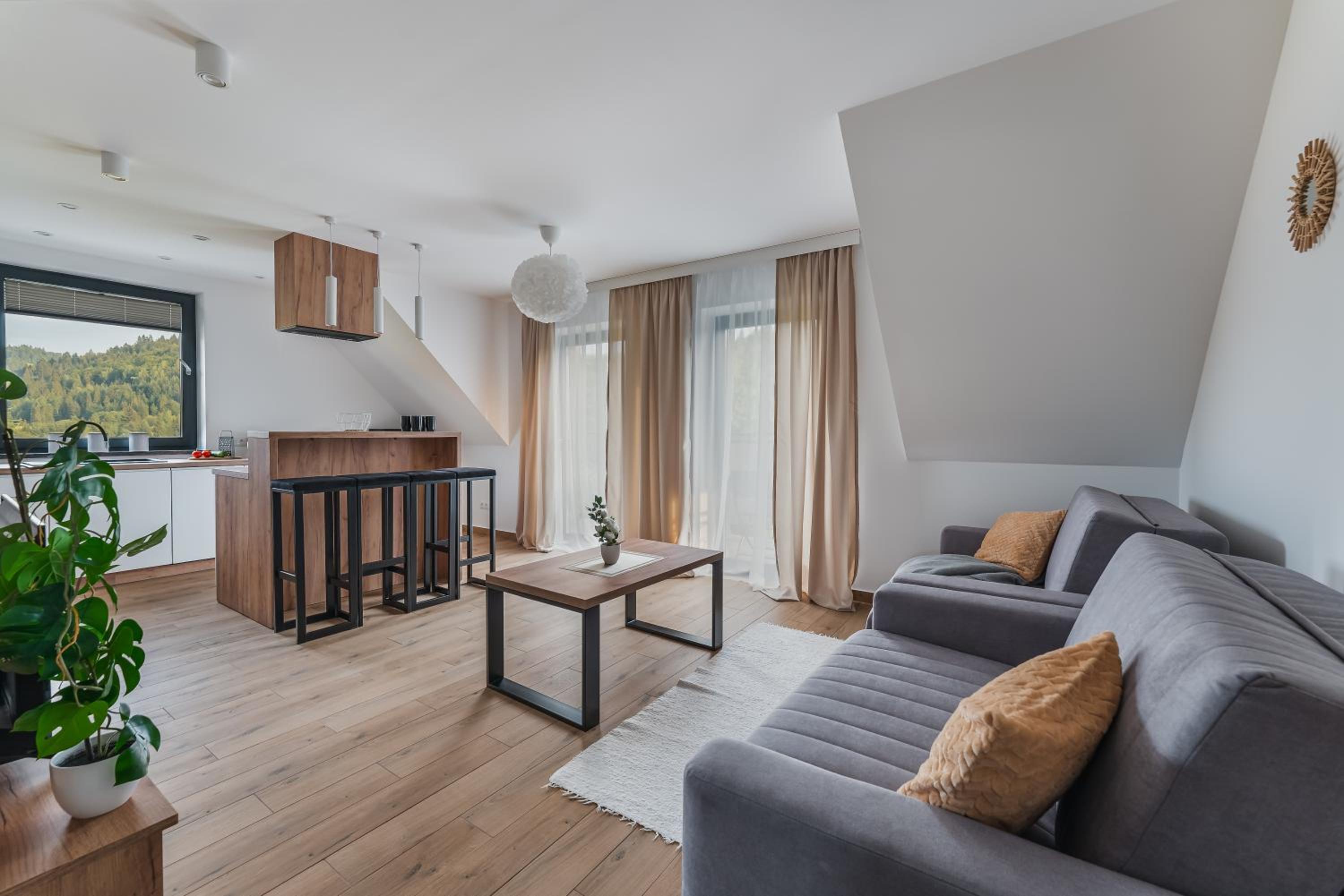 One-Bedroom Apartment