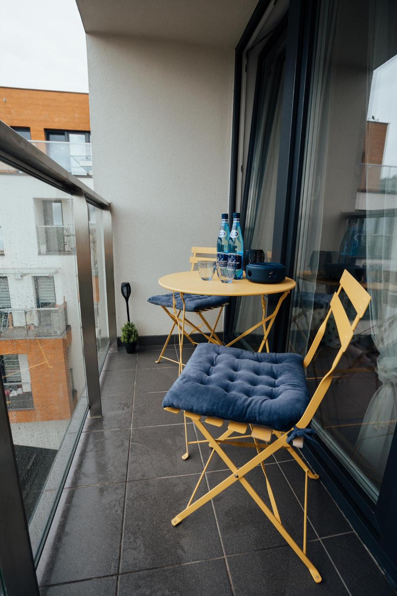 One-Bedroom Apartment - Photo 26