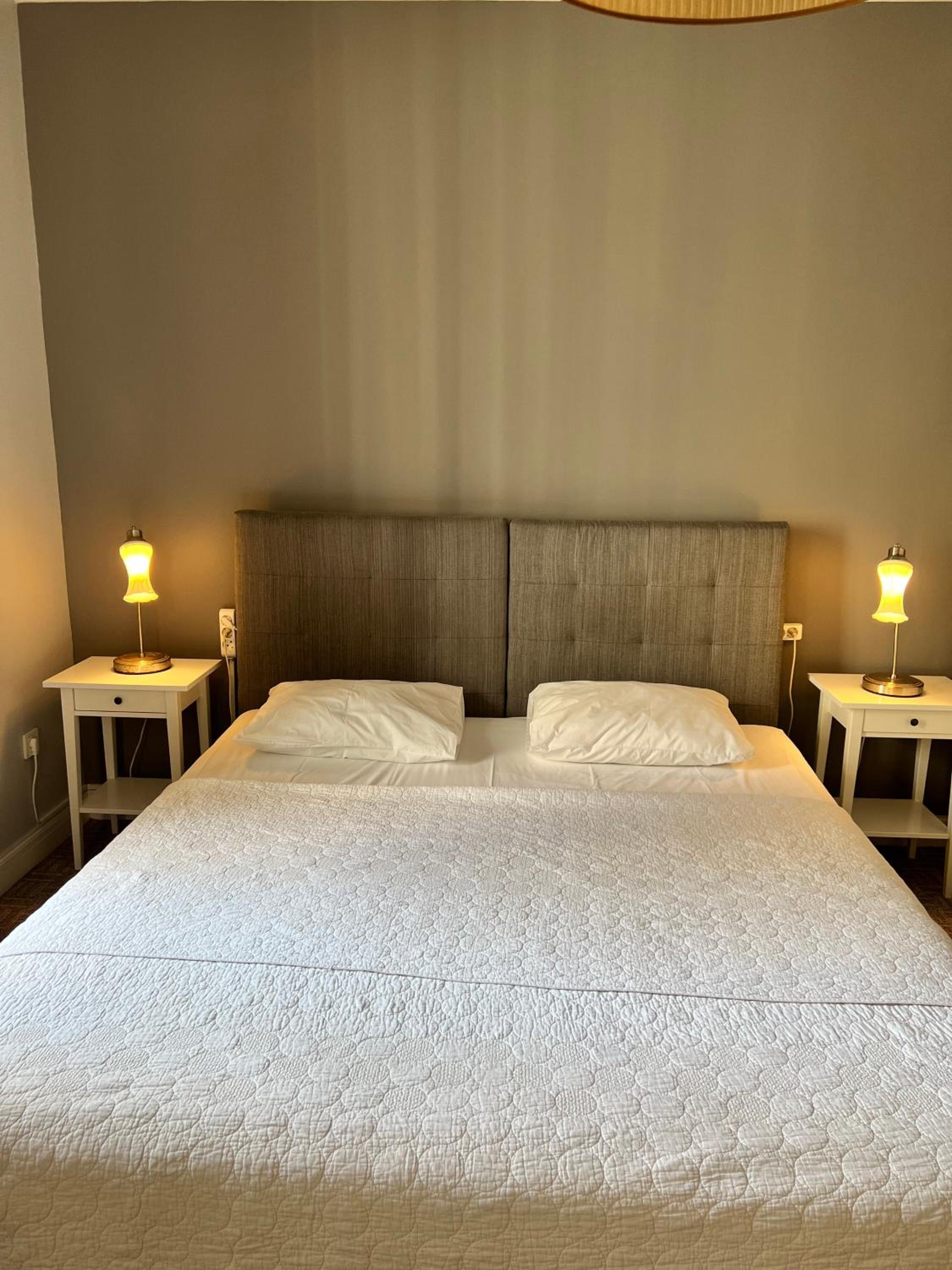 King Suite with Balcony photo 2