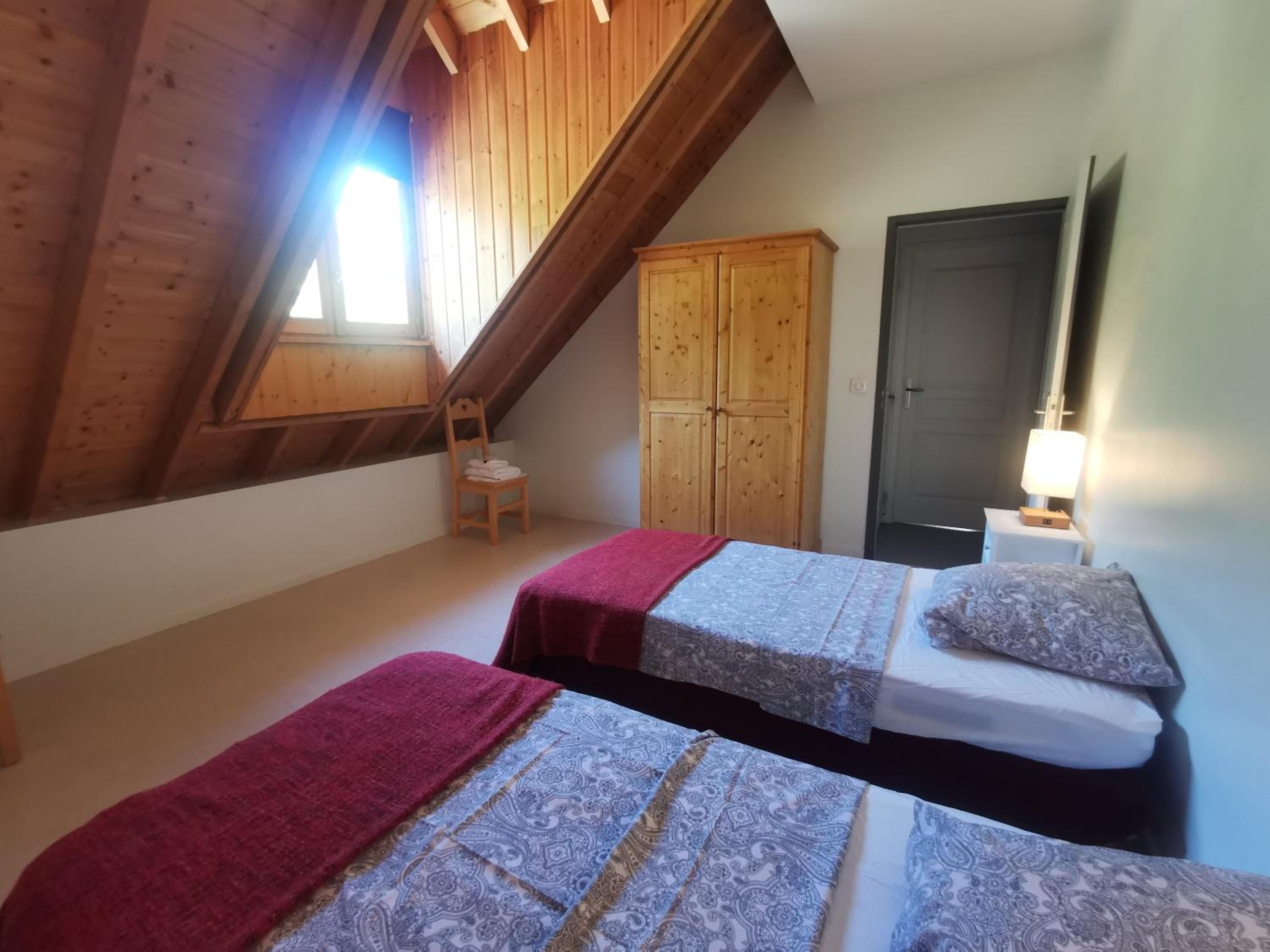 Twin Room with Shared Bathroom