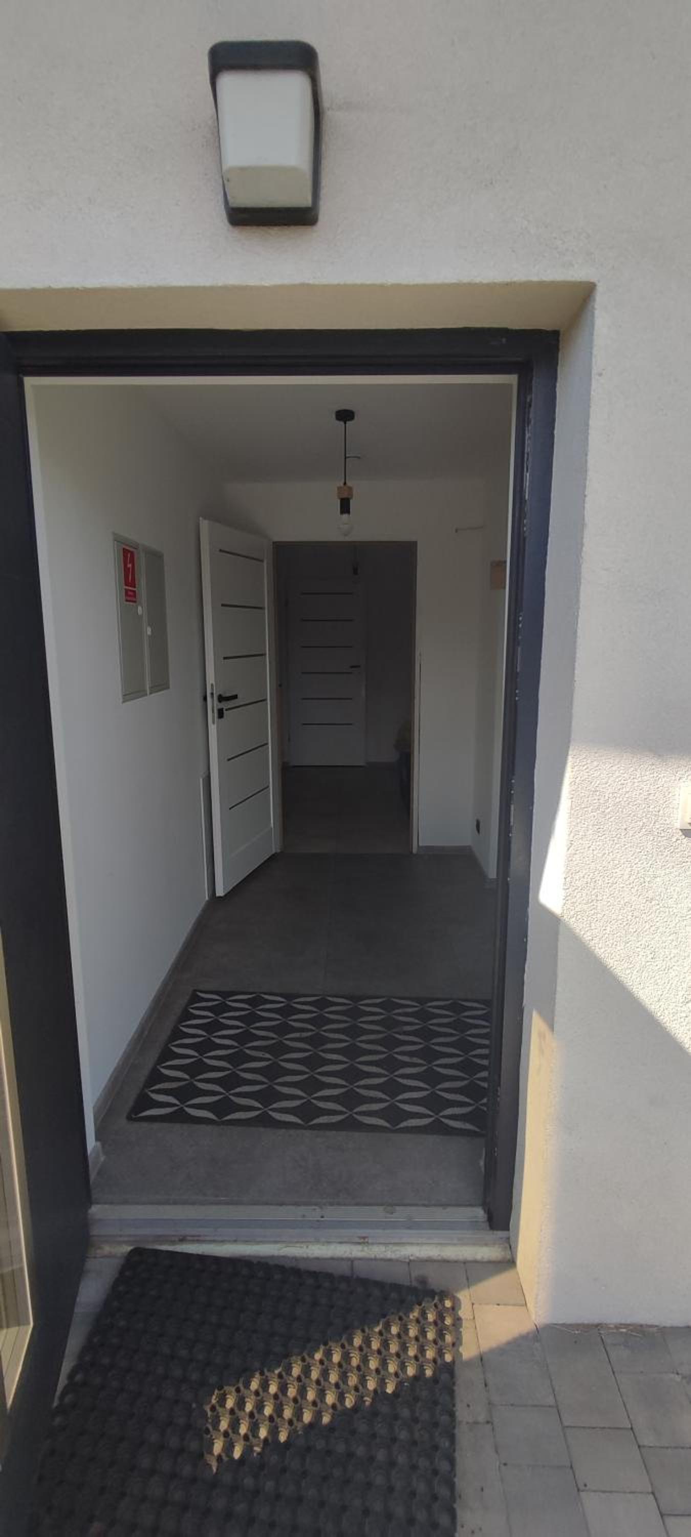 Two-Bedroom Apartment - Photo 8