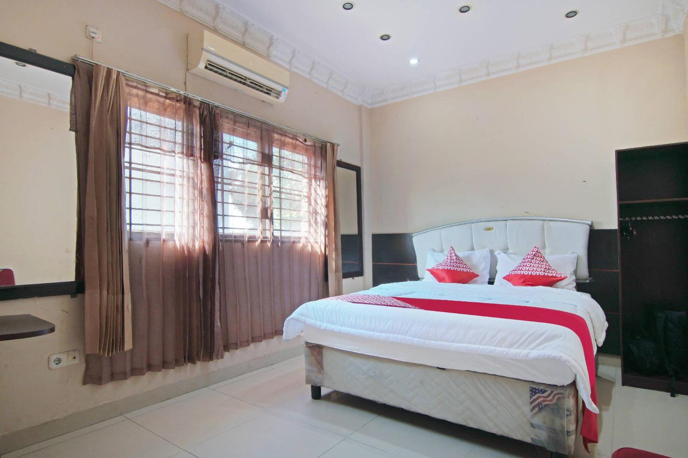 Deluxe Double Room photo 2