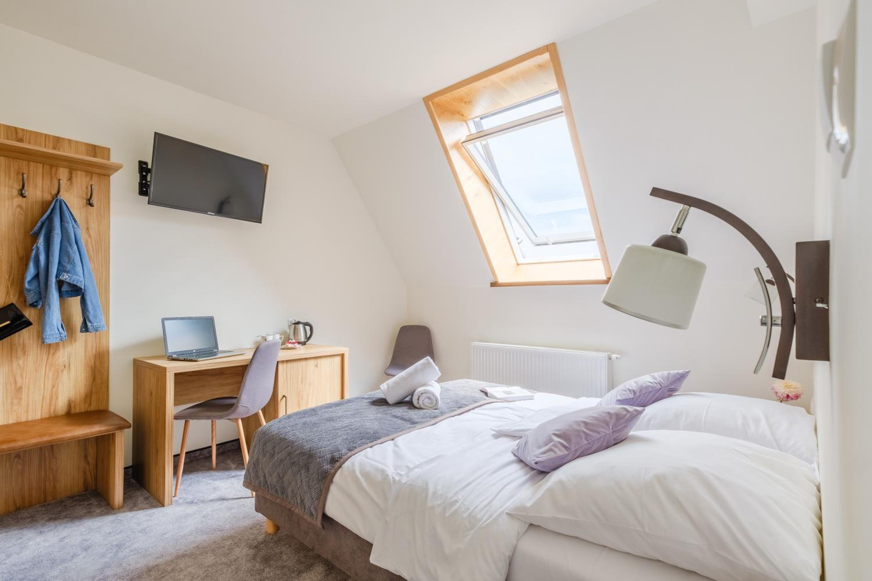 Twin Room with Mountain View photo 1