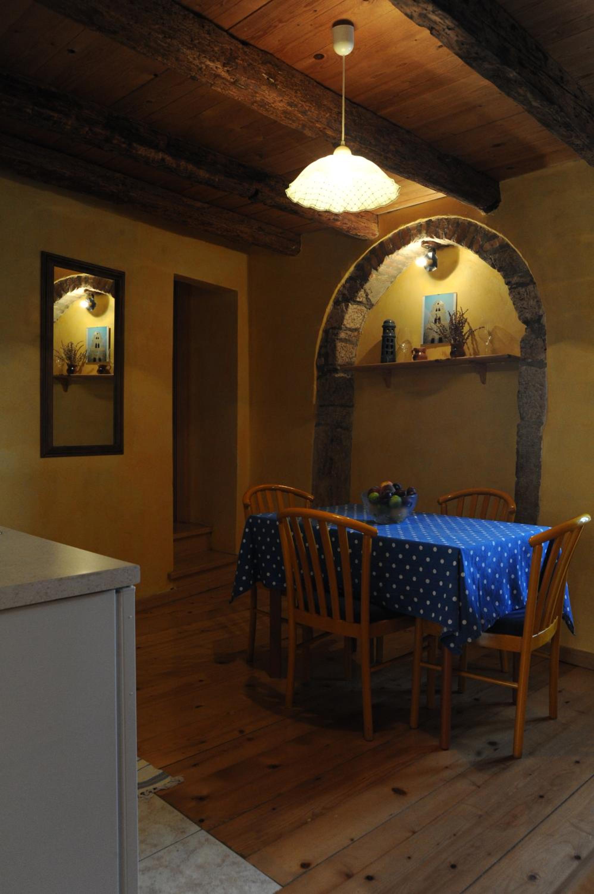 Studio Apartment photo 2