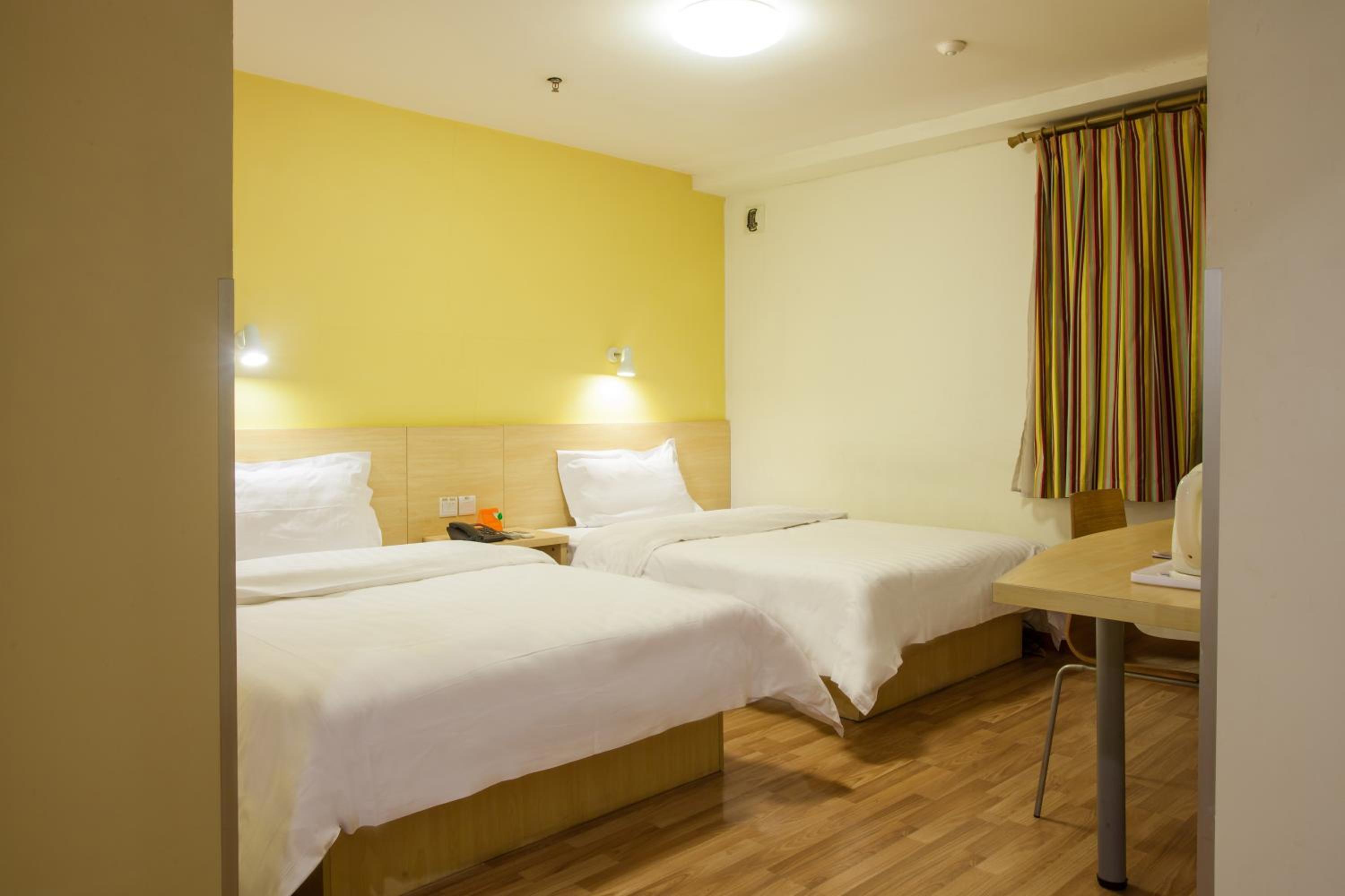 Mainland Chinese Citizens - Special offer Twin Room
