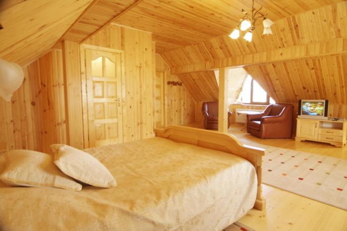 Large Double Room photo 1