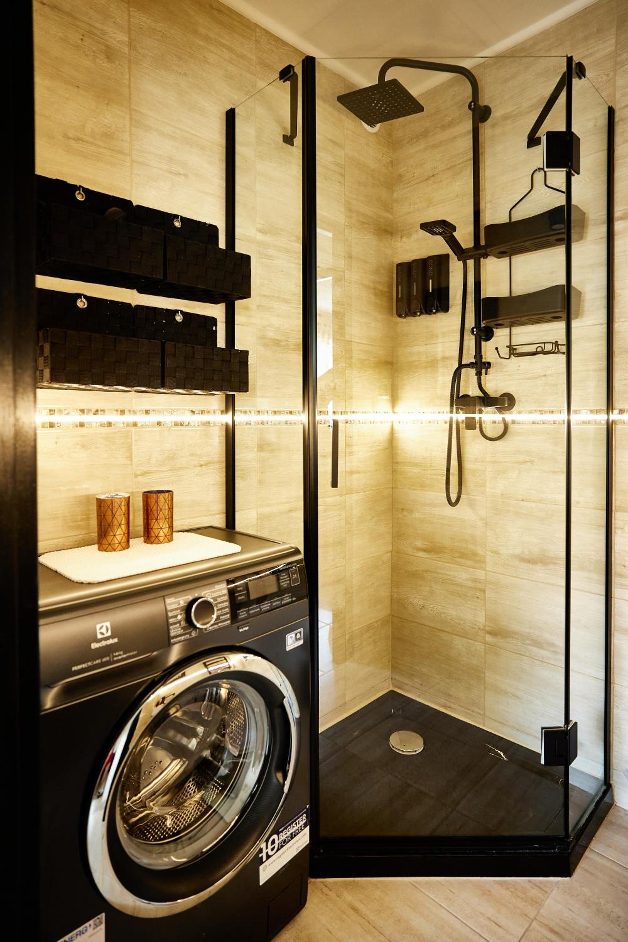 One-Bedroom Apartment - Photo 10