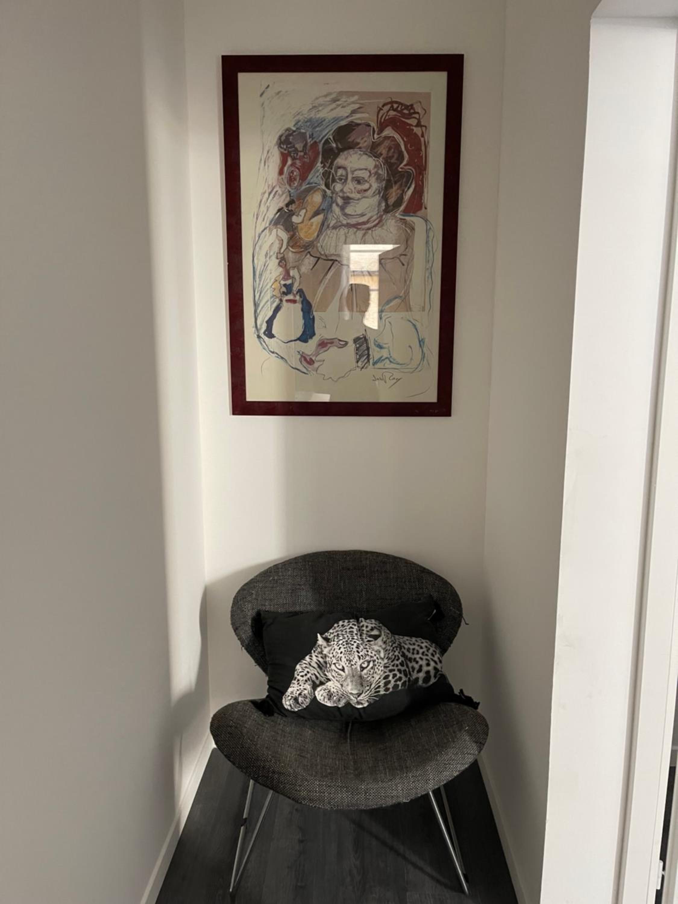 Apartment photo 2