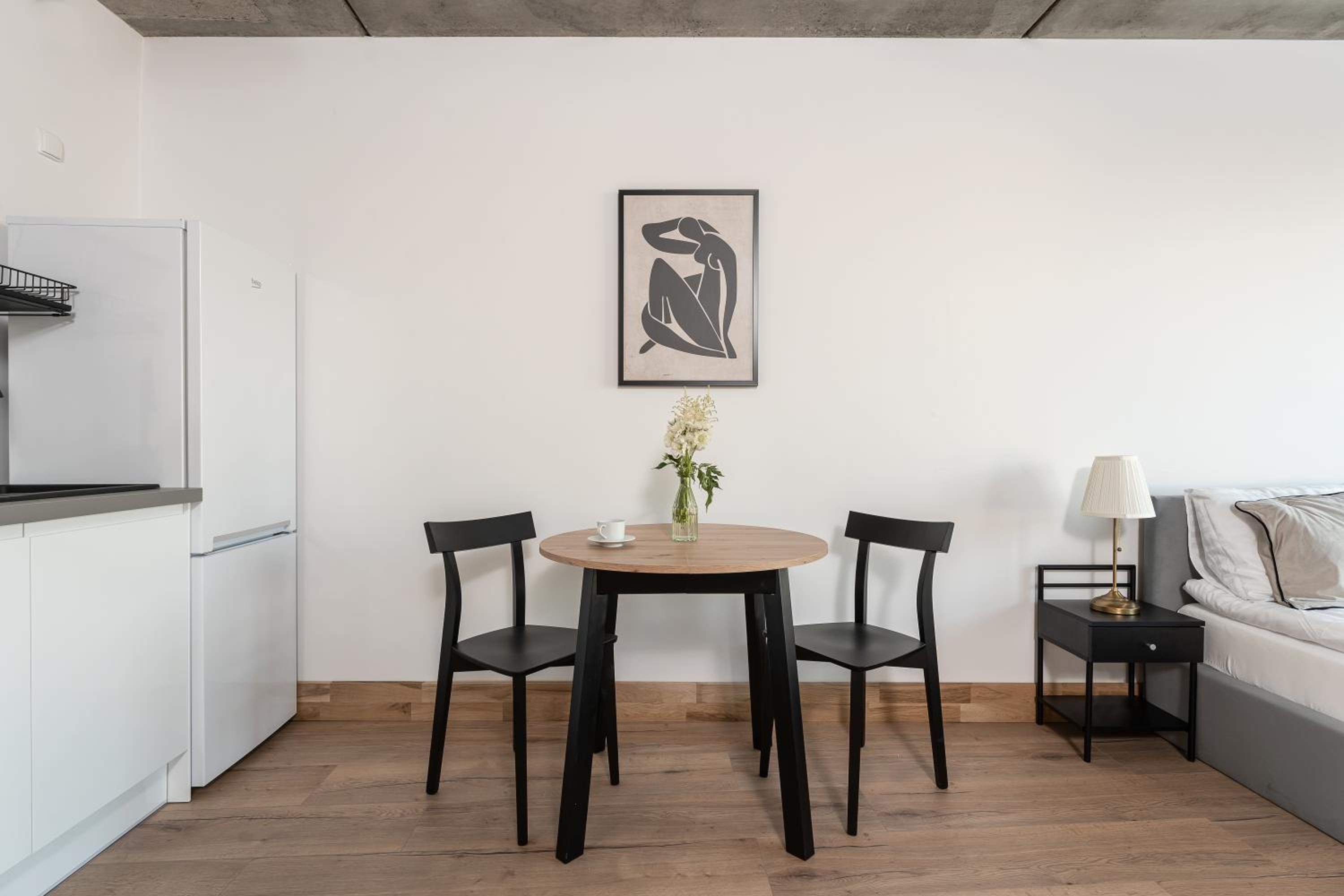Studio Apartment