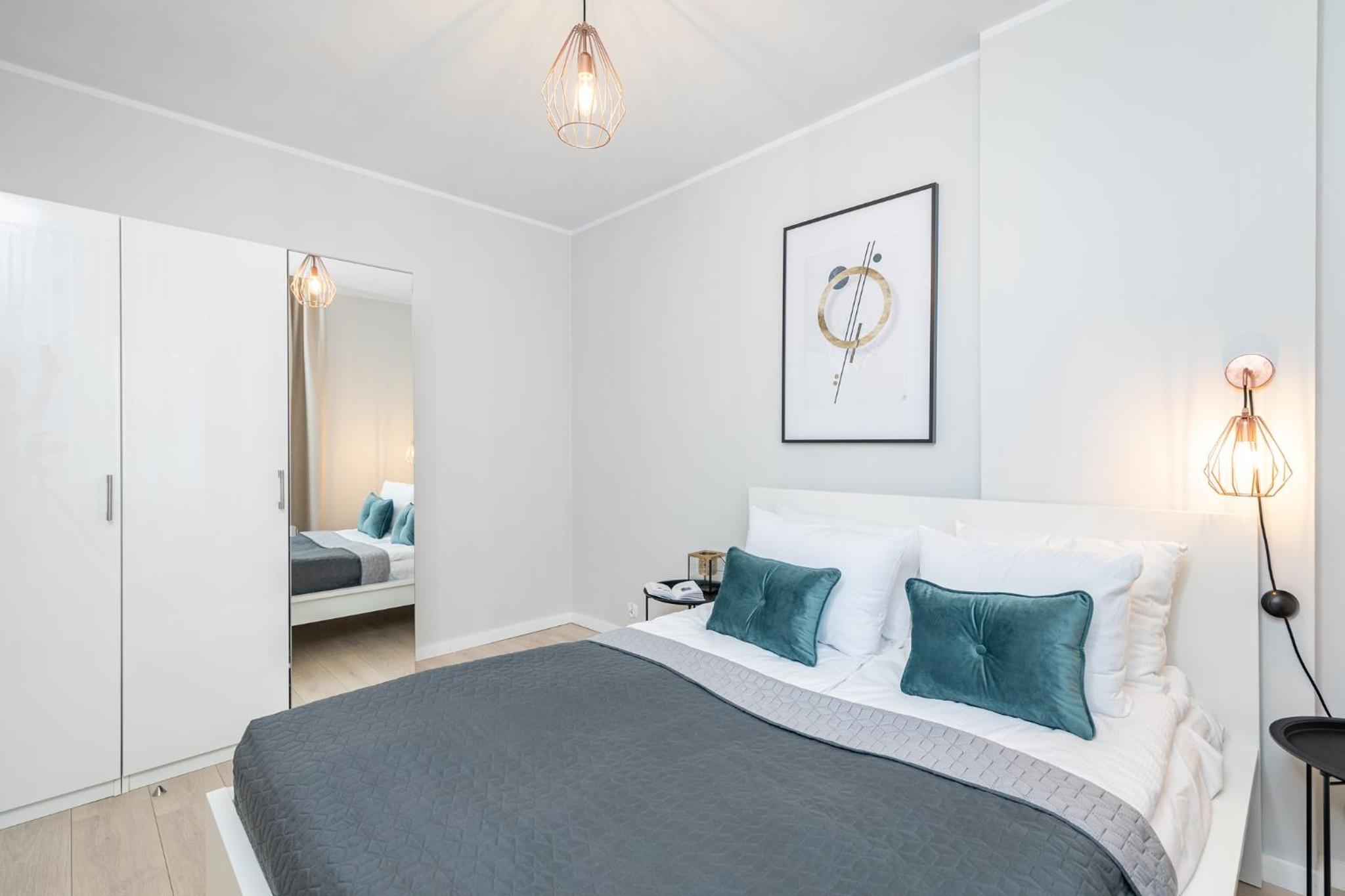 One-Bedroom Apartment - Photo 4