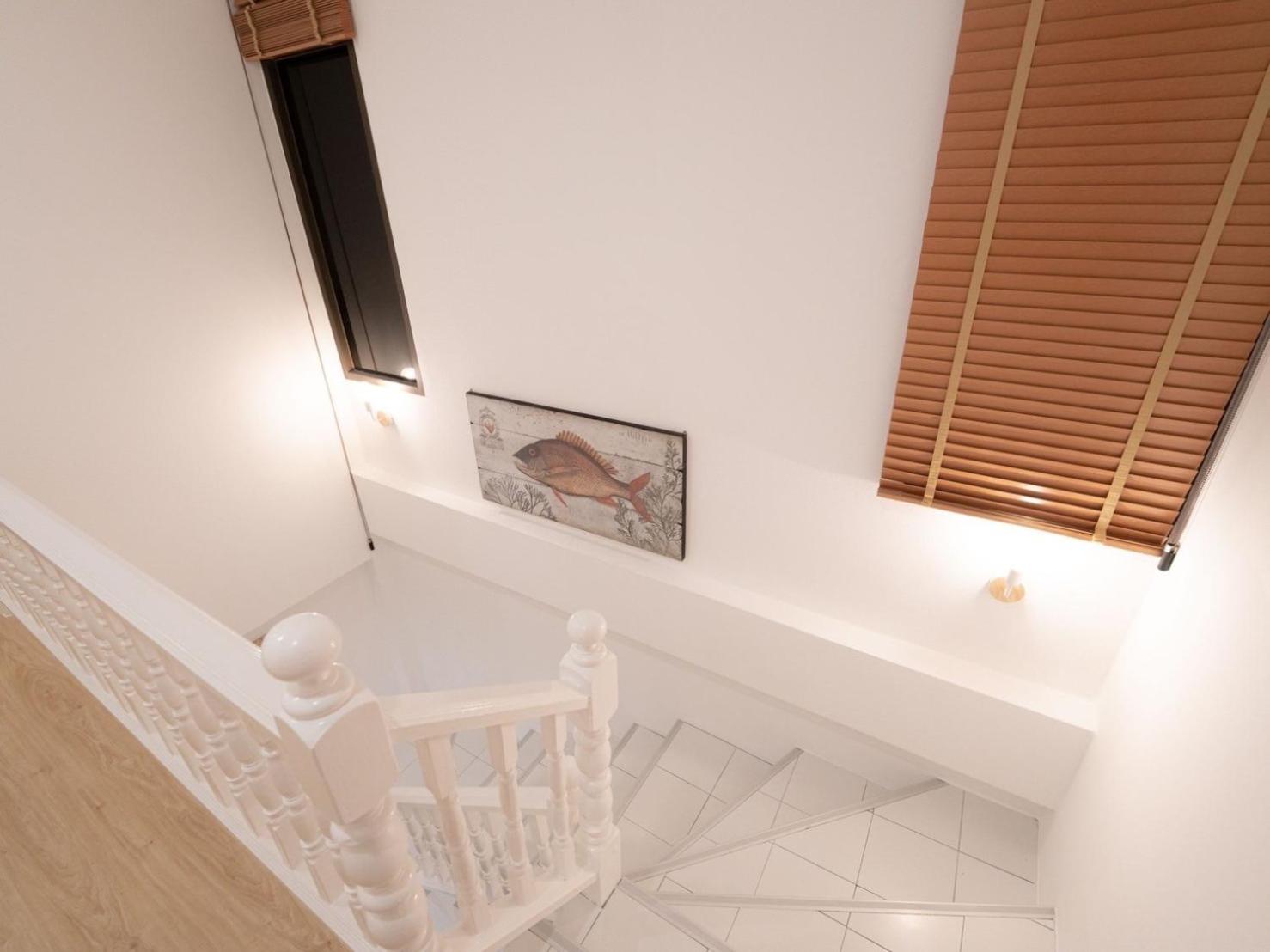 Villa with Private Pool - Photo 4