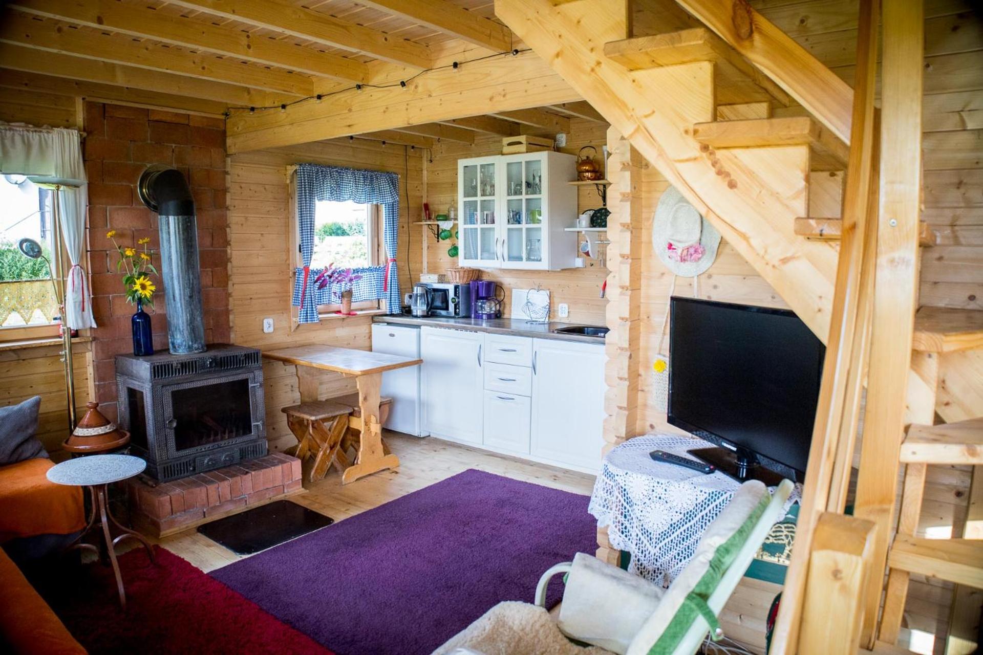 Three-Bedroom House - Photo 25
