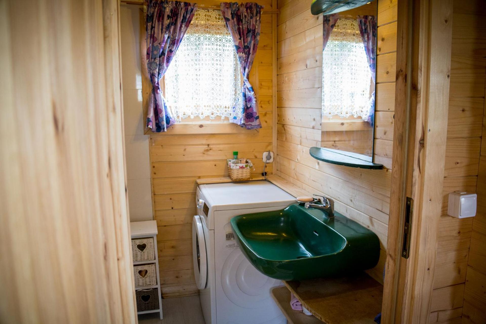 Three-Bedroom House - Photo 35