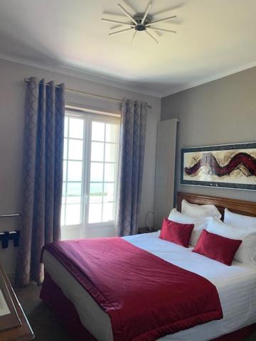 Superior Double Room with Sea View - Photo 1