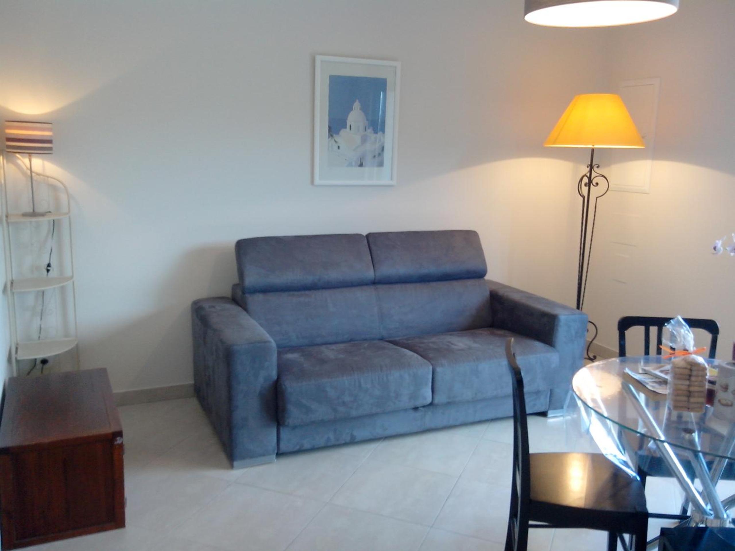 Apartment photo 1