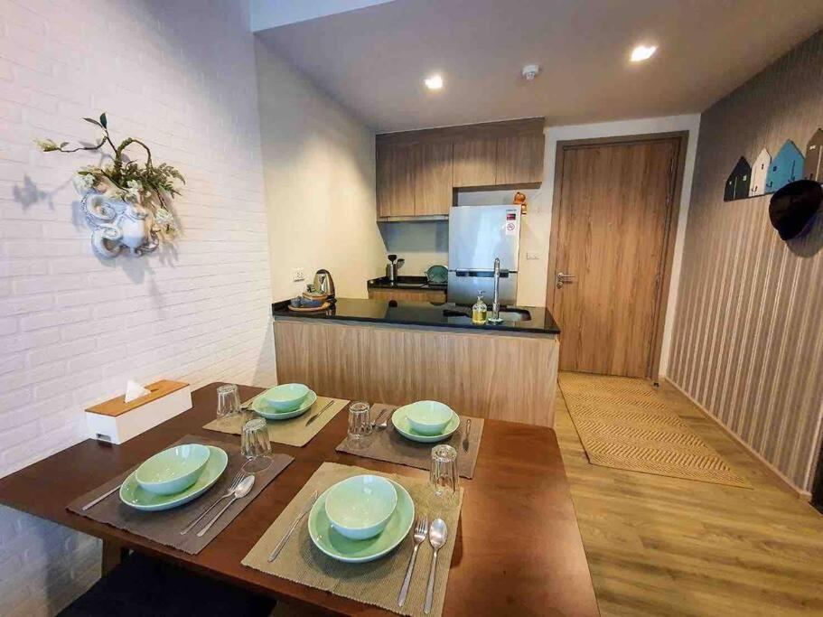 One-Bedroom Apartment - Photo 9