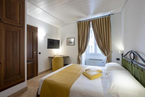 Standard Double or Twin Room photo 2