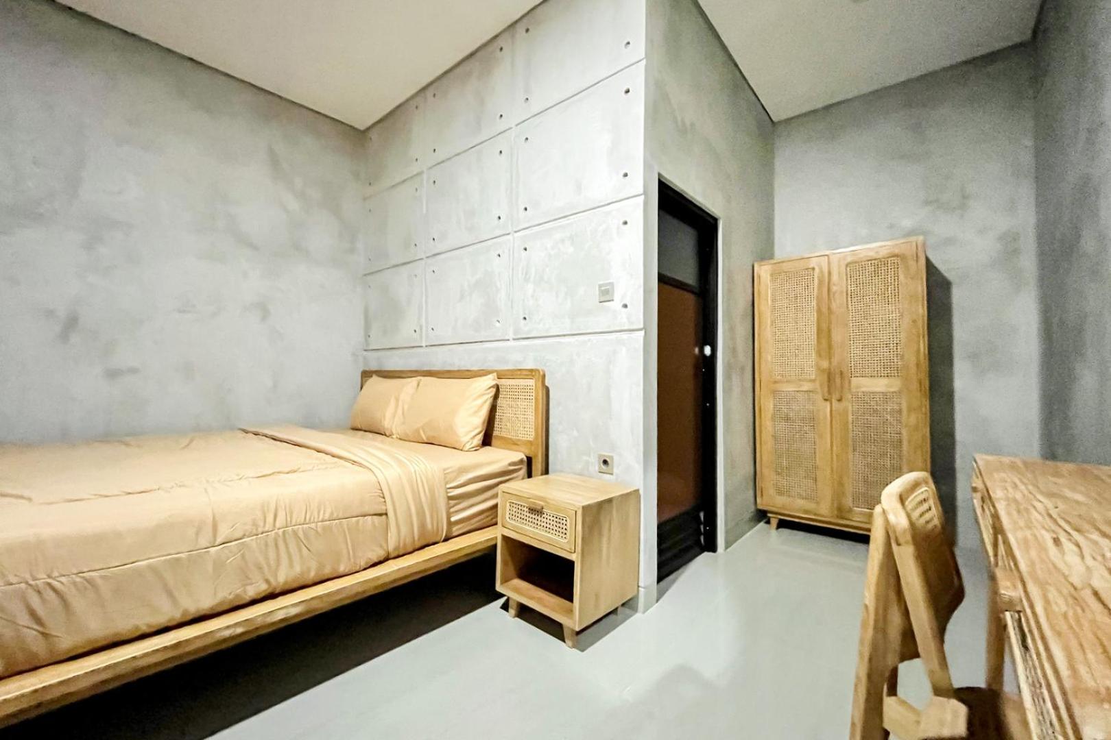 Deluxe Room - Photo 4