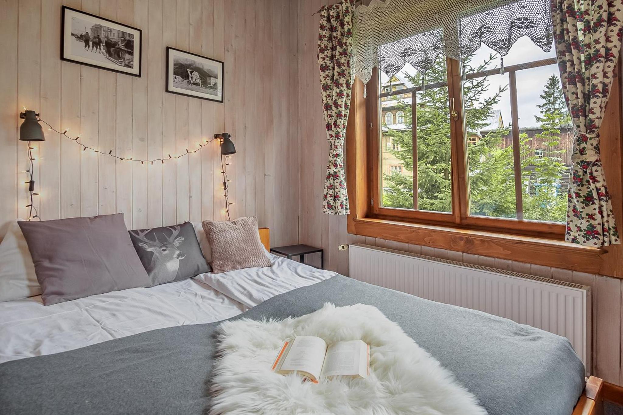 Double Room with Balcony - Photo 4