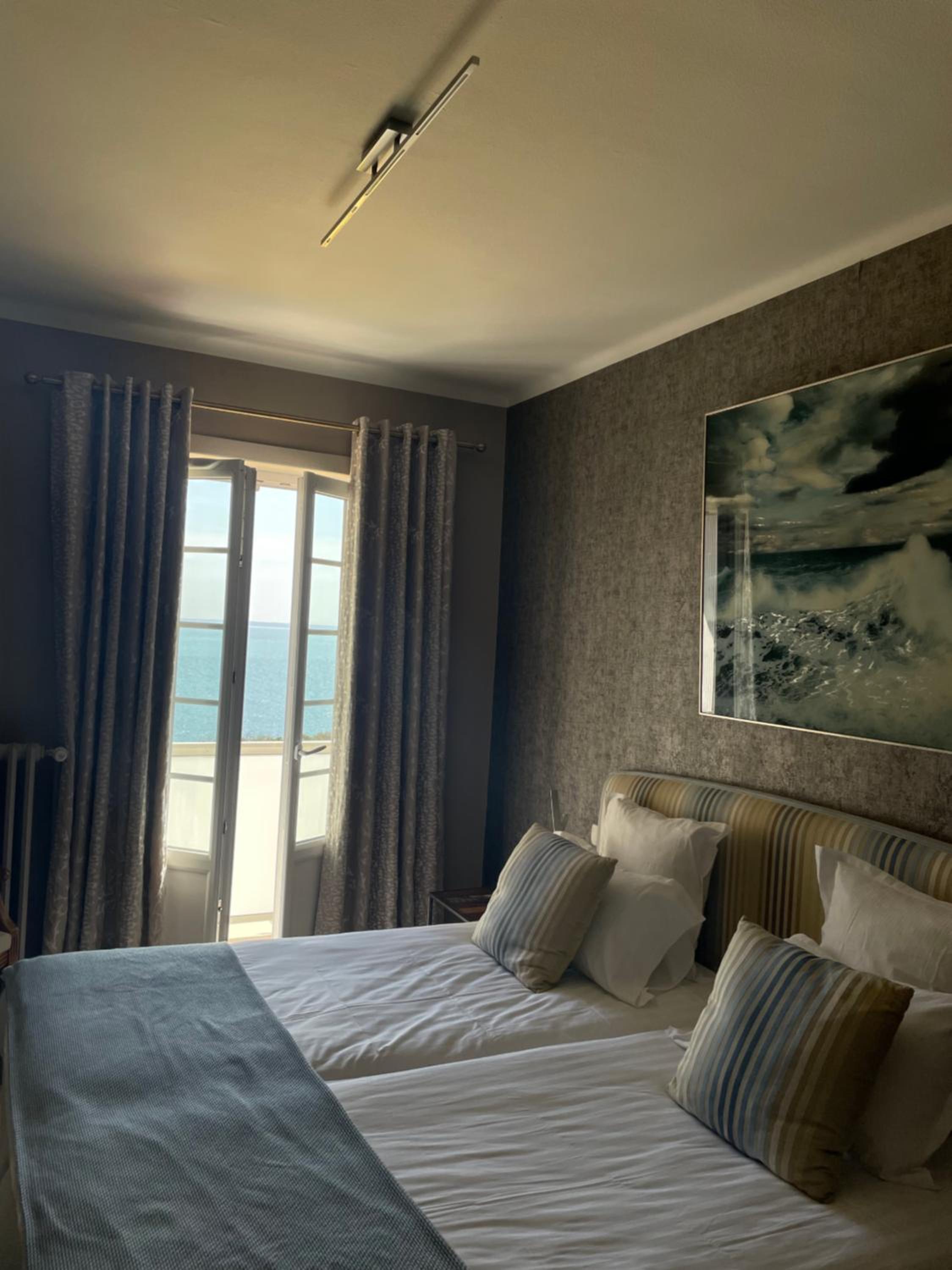 Superior Twin Room with Sea View - Photo 1