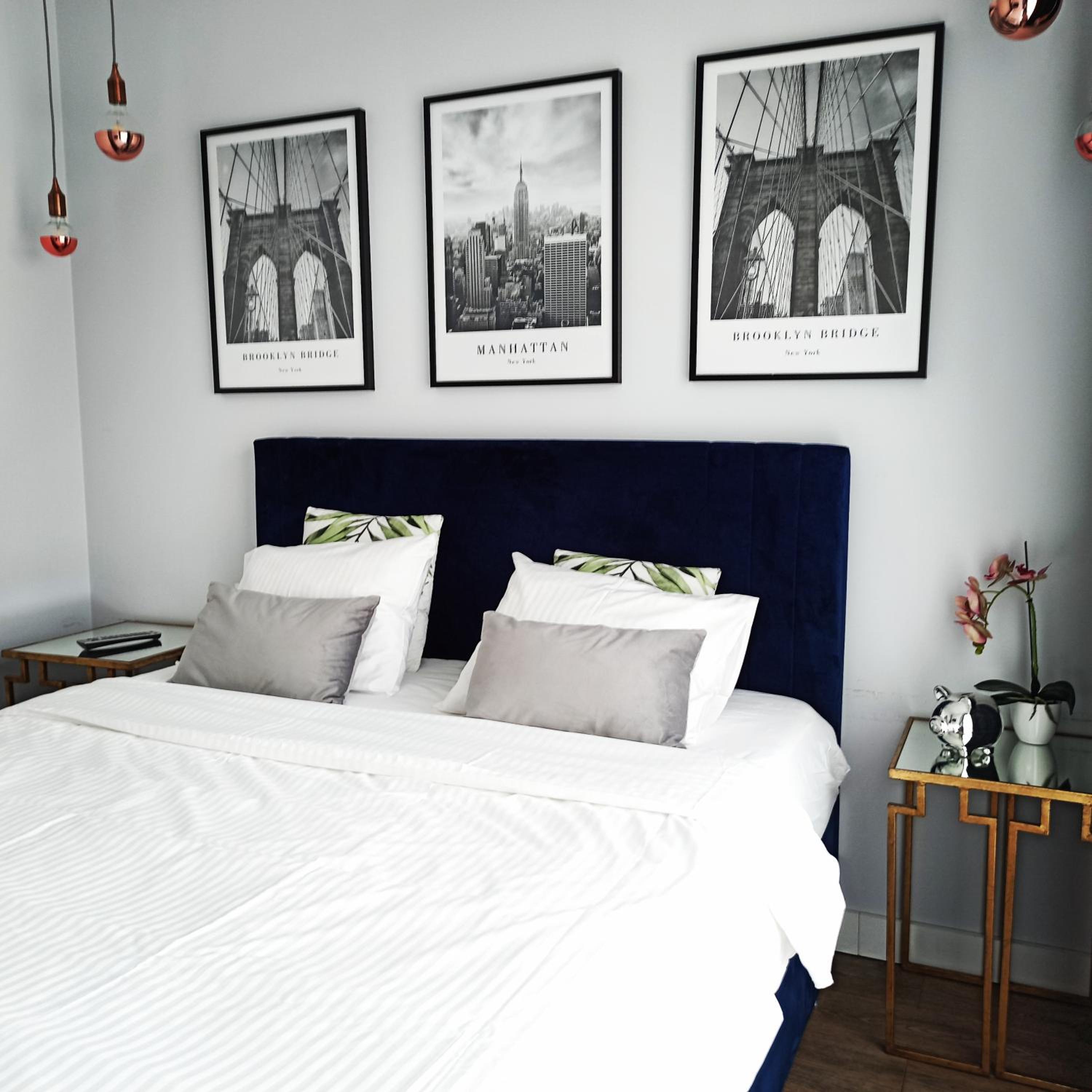 One-Bedroom Apartment - Photo 22
