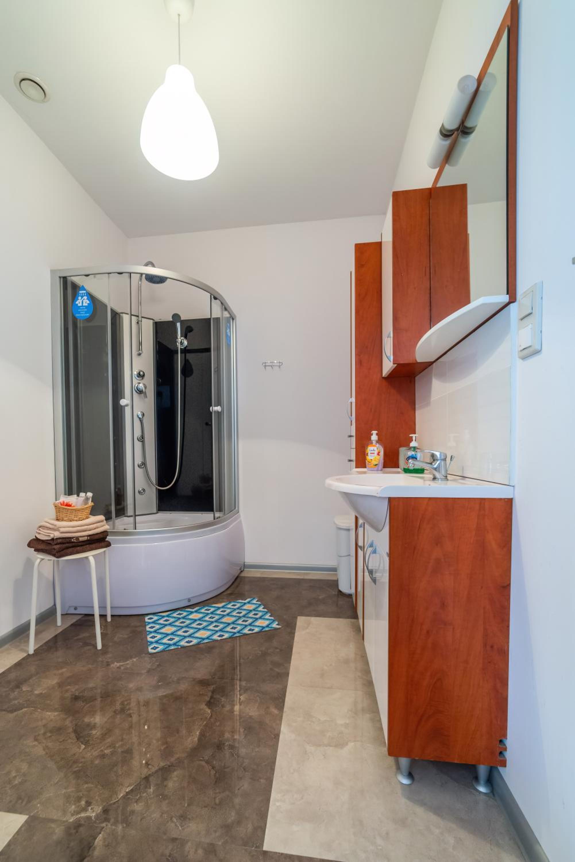 Quadruple Room with Balcony photo 3