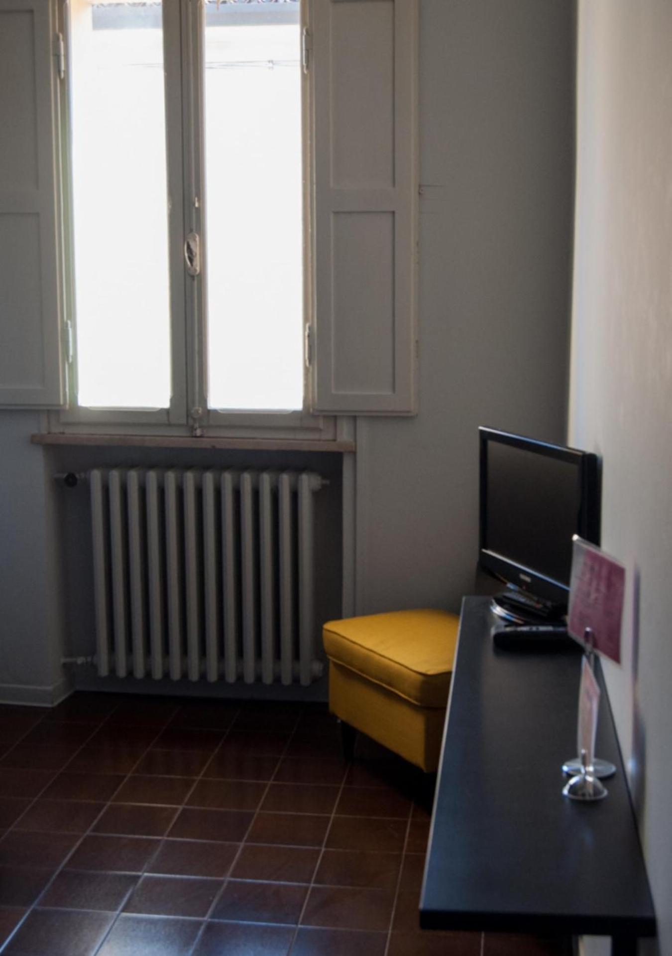 Single Room with Private Bathroom