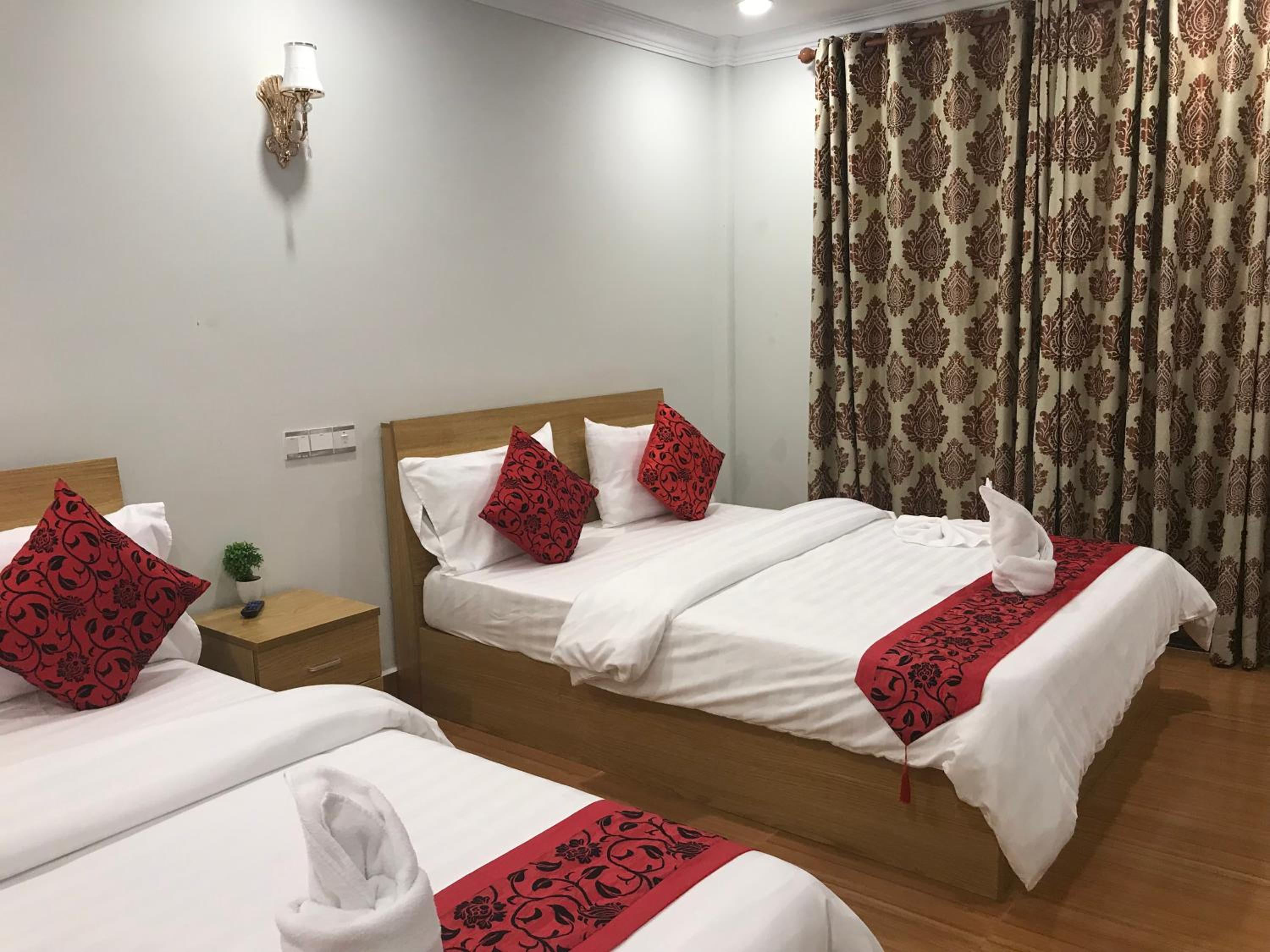 Standard Twin Room