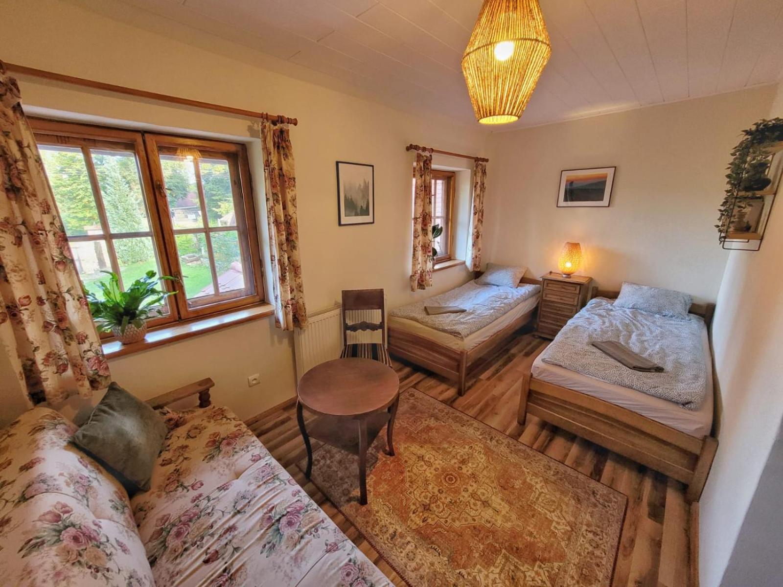 Twin Room with Private Bathroom