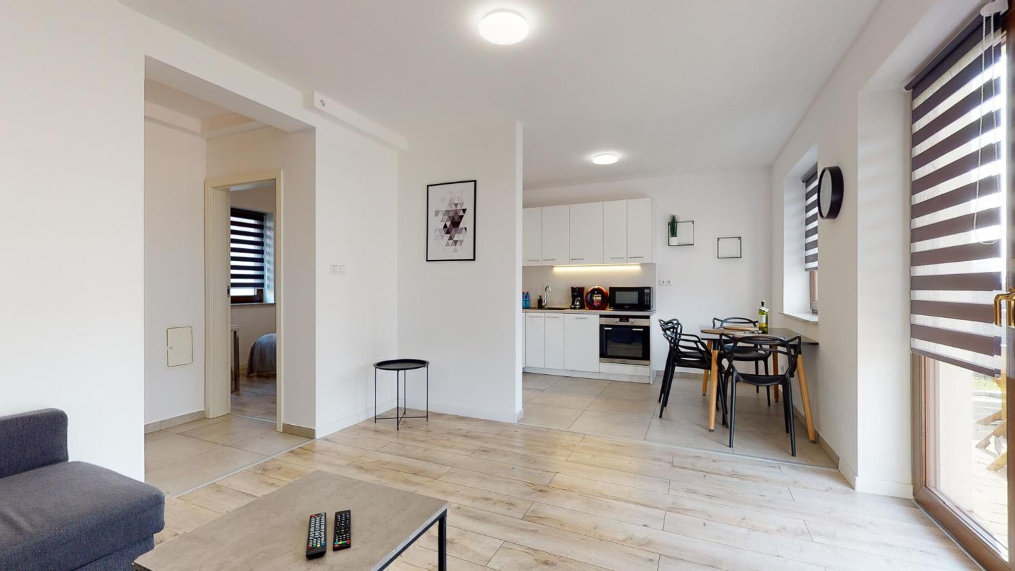 Apartment photo 3